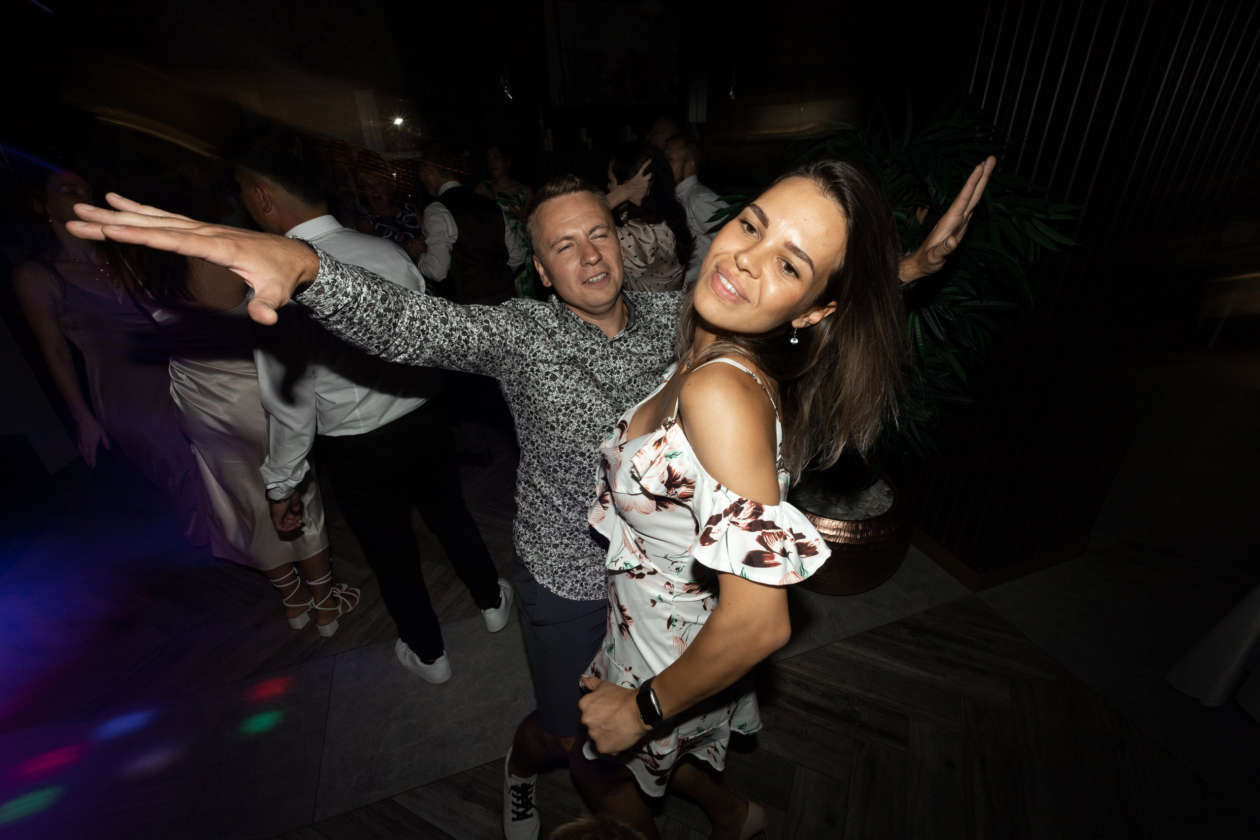 Свадебный фотограф Уфа — Руслан ГабдлисламовЖивые эмоции, красивые кадры, воспоминания на всю жизнь.Работаю по всей Республике Башкортоста. Свадебный фотограф Уфа Руслан Габдлисламов