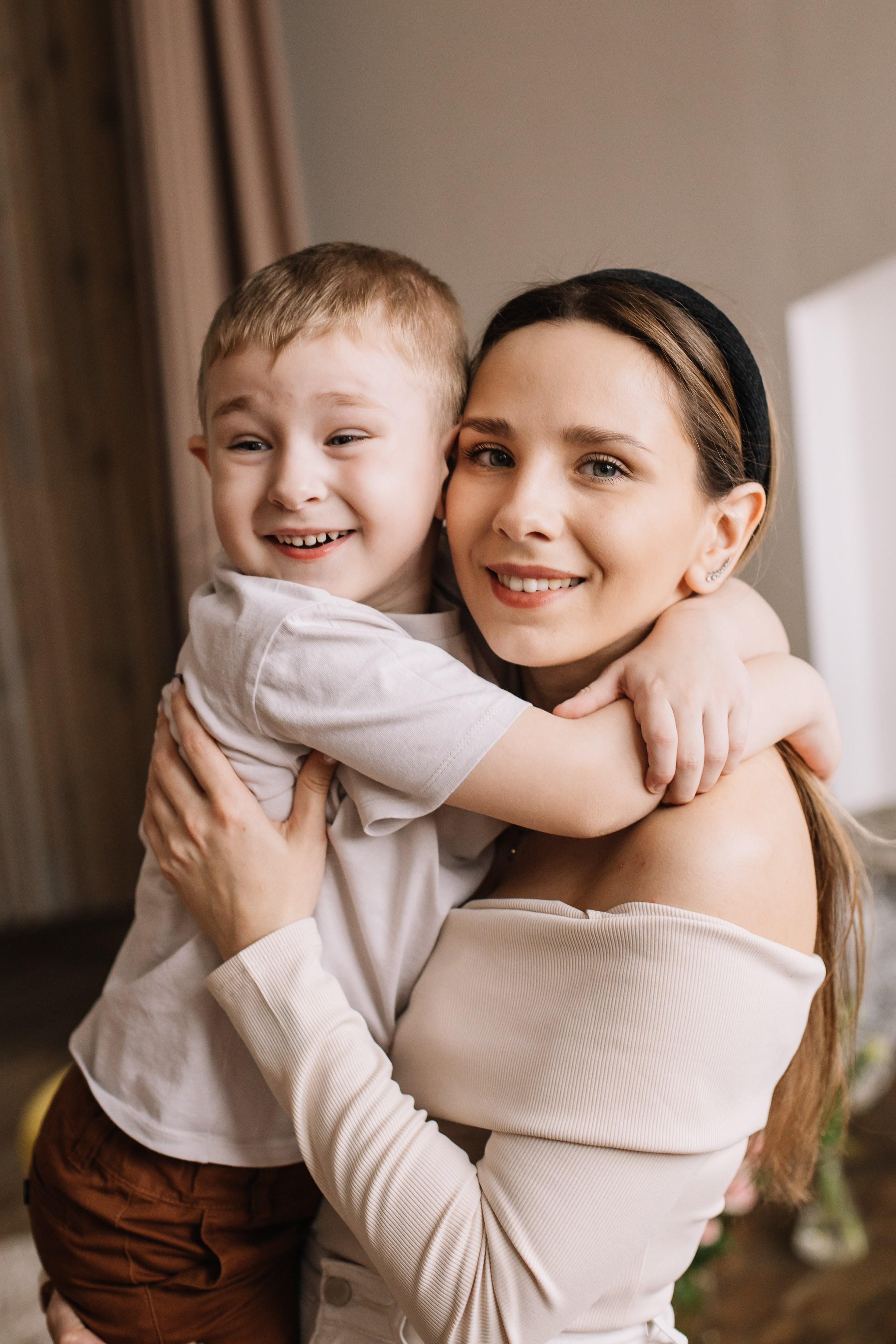 Наталья с большой семьей. Семейный фотограф Трусова Евгения в Екатеринбурге