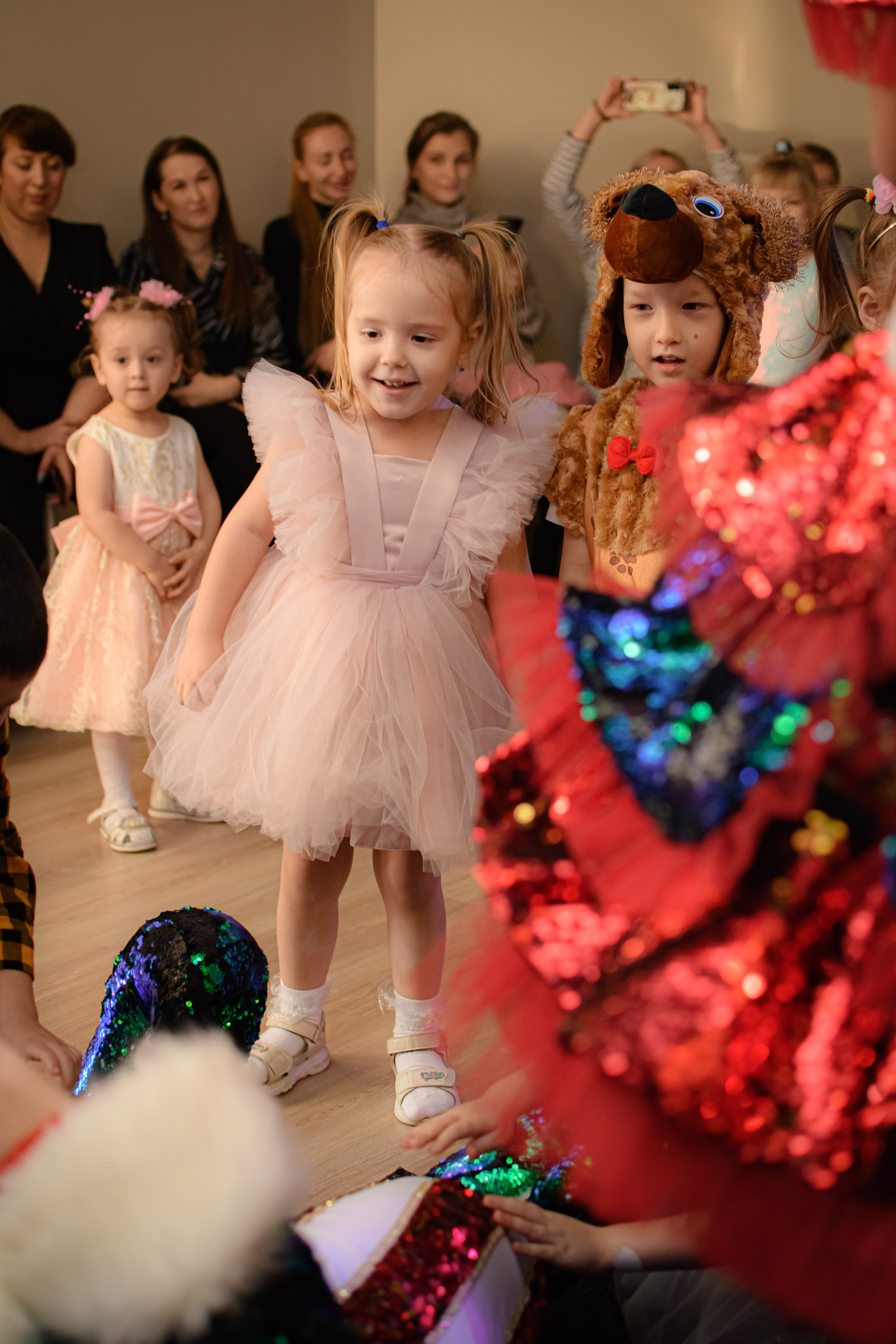 HAPPY NEW YEAR. Photokarish