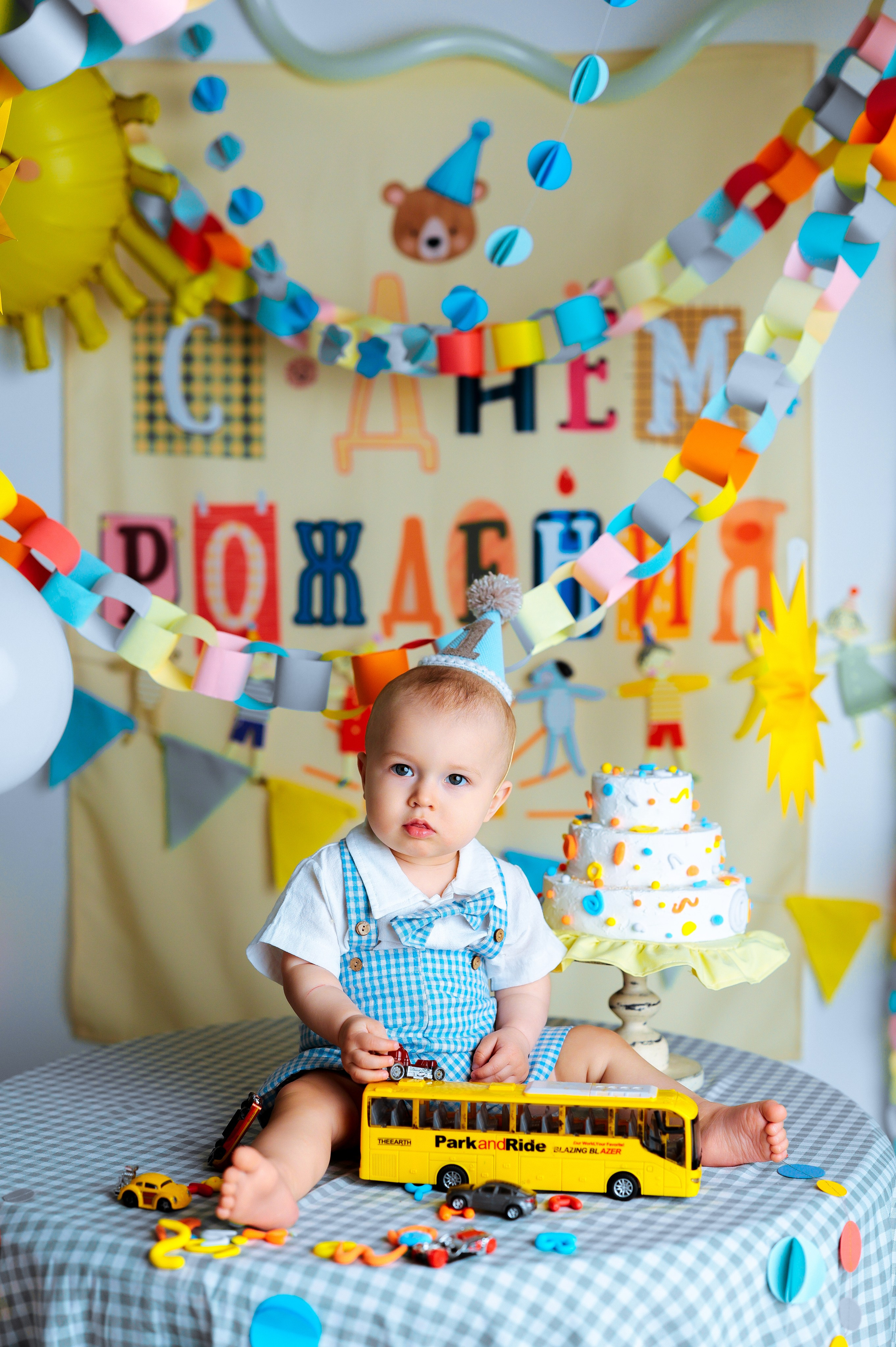 Студия MOMS. Добро пожаловать в мир моего творчества! Меня зовут Аня! Я детский и семейный фотораф!