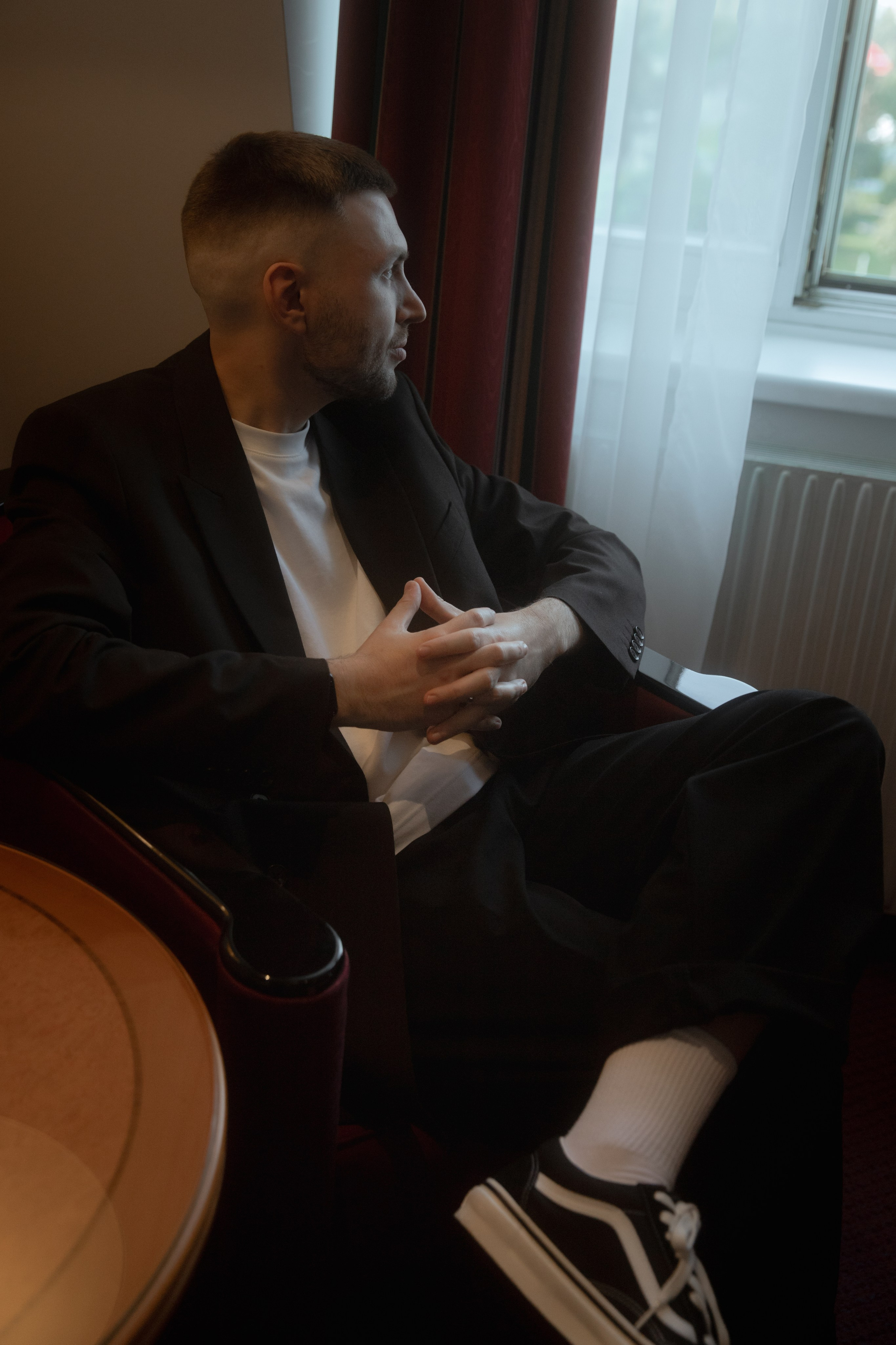 Анна и Никита, роспись и прогулка в Москве. Фотограф в Москве Екатерина Черненко