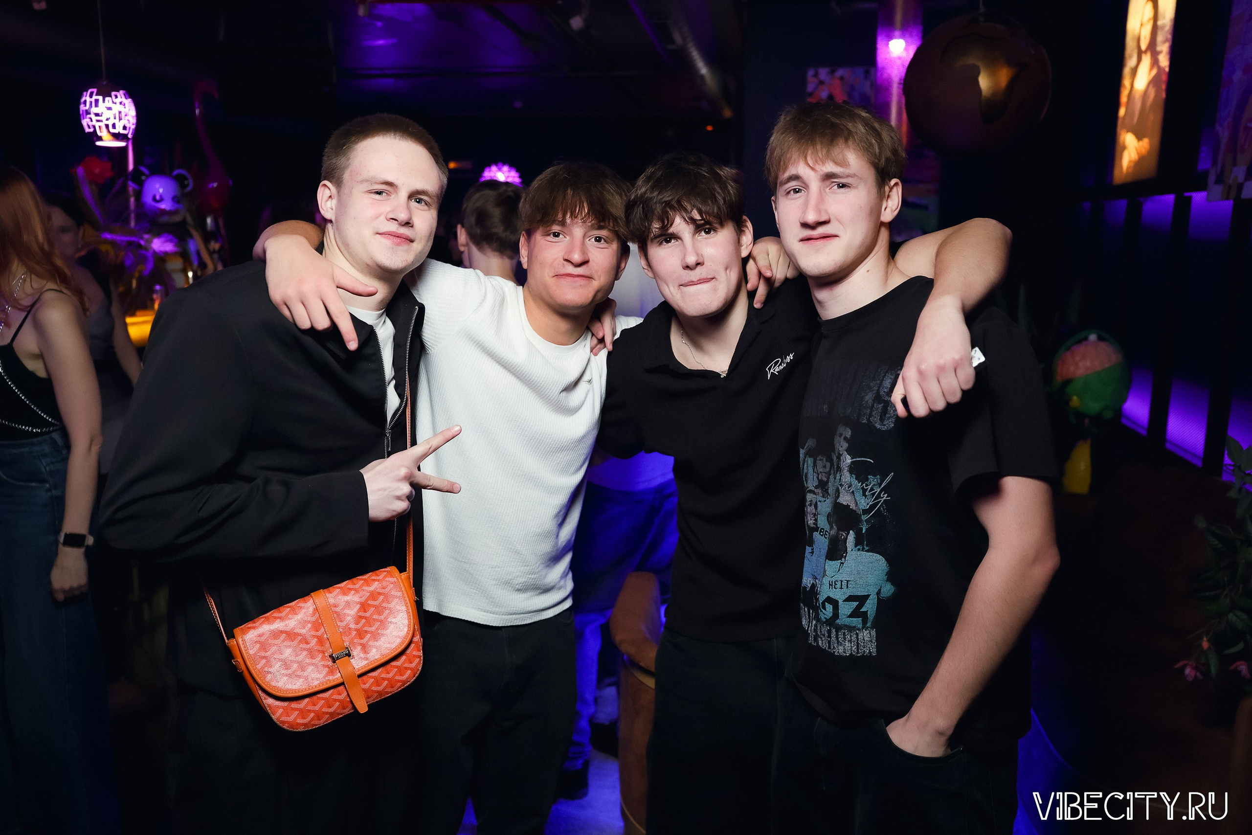 DOUBLE U. VIBECITY.RU Вайб Сити Ру Фоторепортажи Фотоотчеты Калининград