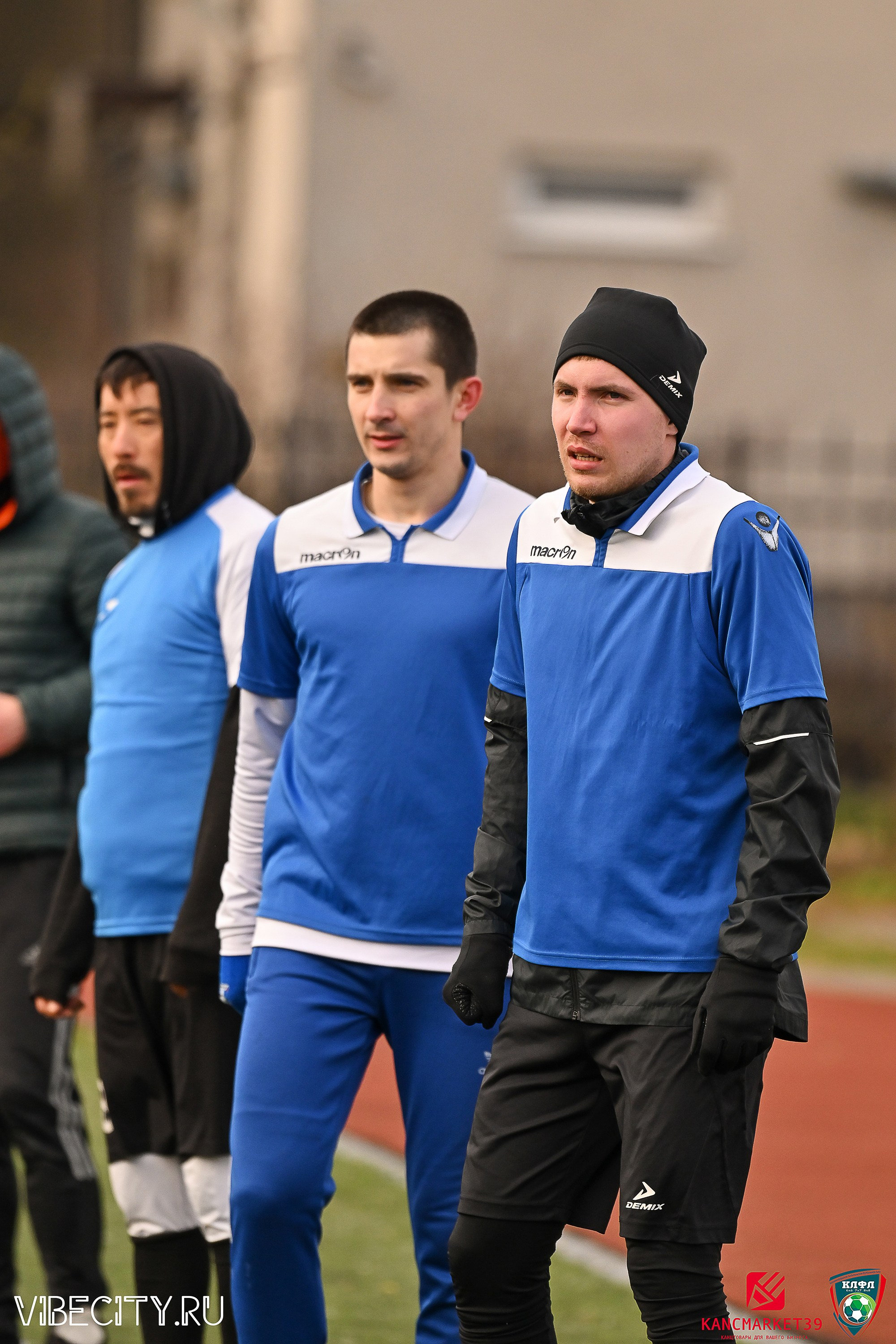 XX ЧЕМПИОНАТ КАЛИНИНГРАДСКОЙ ЛФЛ КАНЦМАРКЕТ39 сезона 2024–2025 гг. VIBECITY.RU Вайб Сити Ру Фоторепортажи Фотоотчеты Калининград