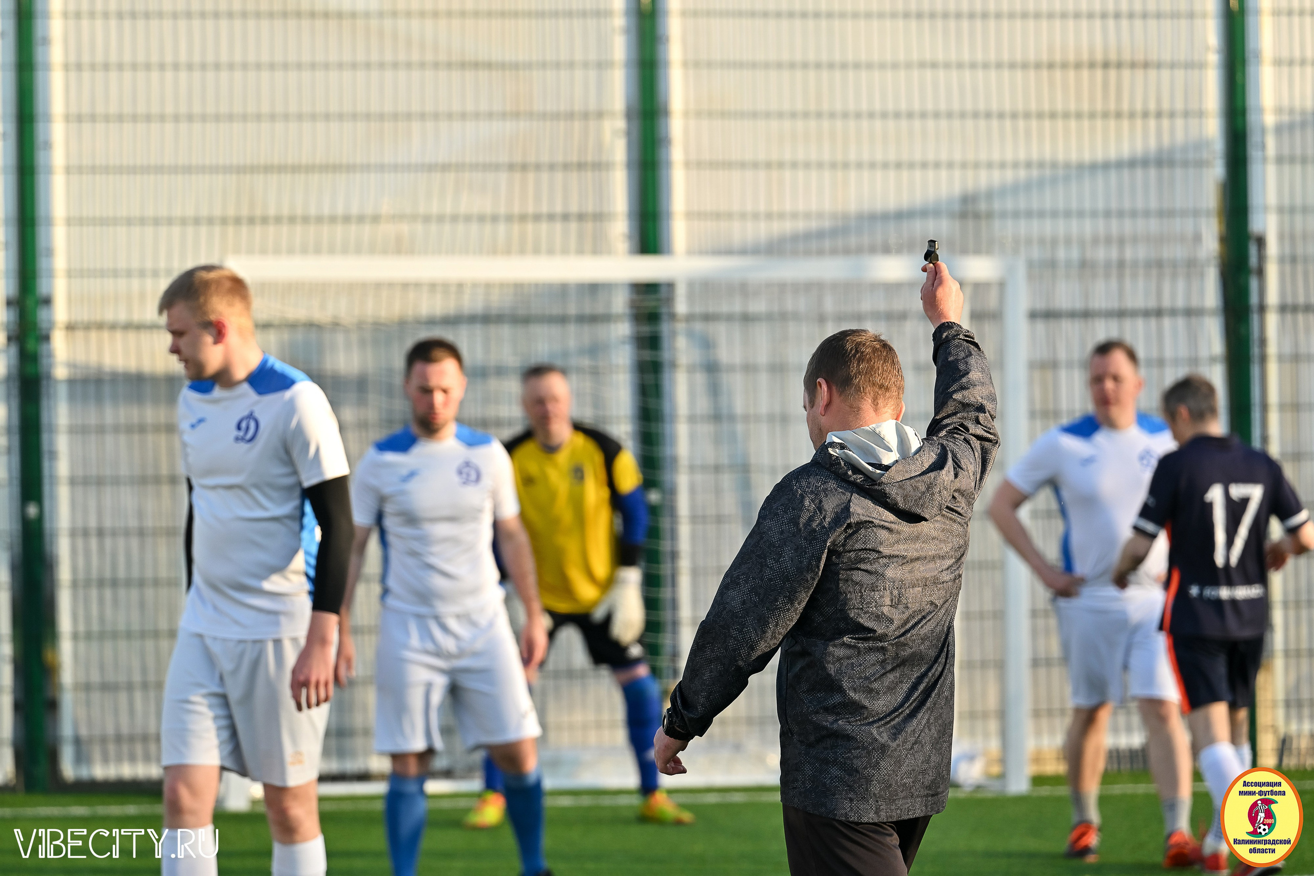 ИГРЫ МИНИ-ФУТБОЛЬНОЙ И КОРПОРАТИВНОЙ ЛИГИ. VIBECITY.RU Вайб Сити Ру Фоторепортажи Фотоотчеты Калининград