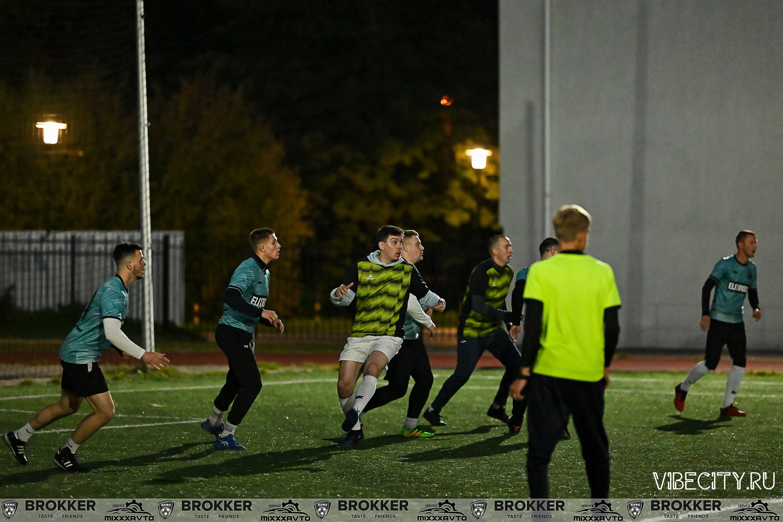Калининградская Любительская Футбольная Лига. VIBECITY.RU Вайб Сити Ру Фоторепортажи Фотоотчеты Калининград