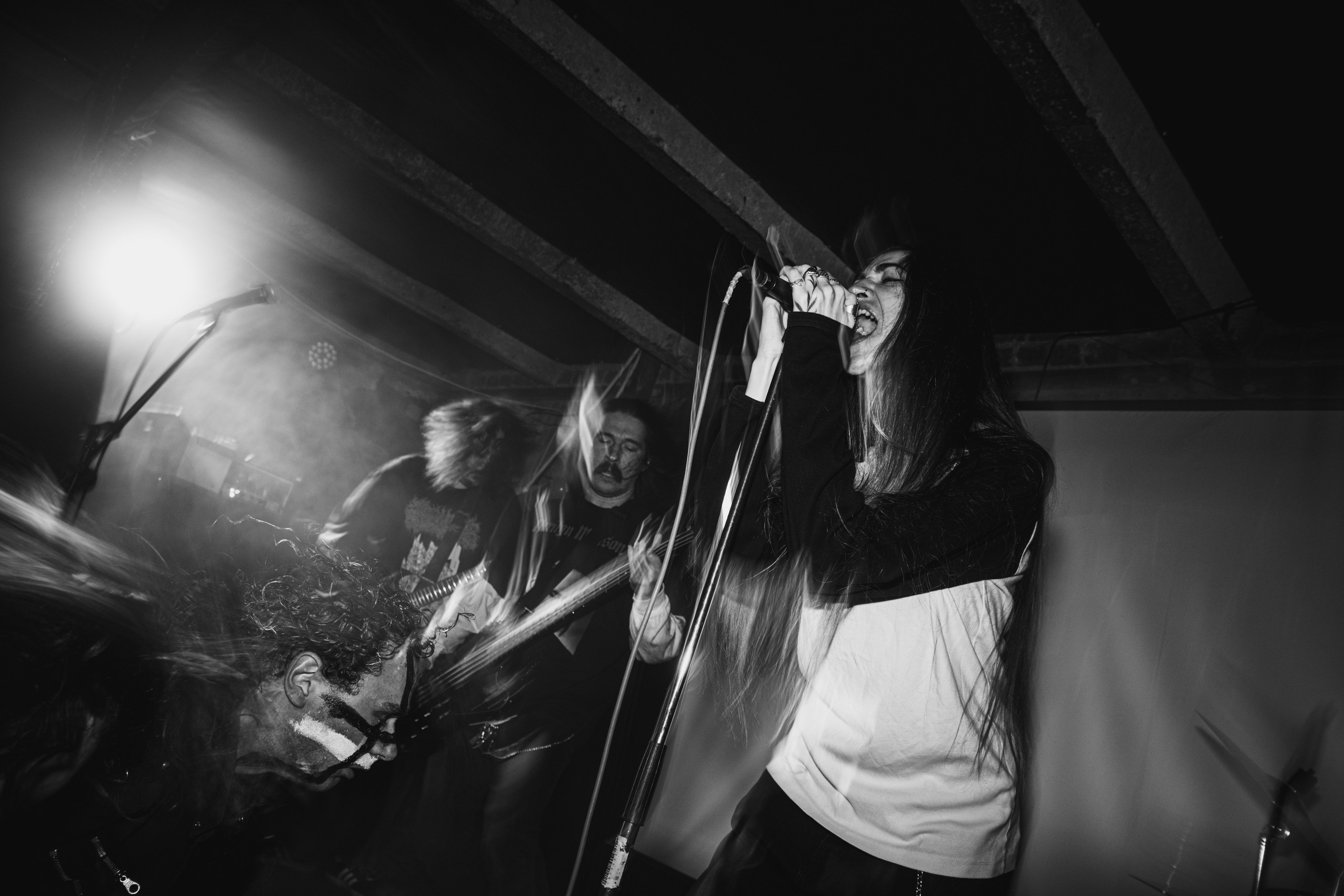 Lowfloor & Smyčka & Supruga 30.10.2025. Репортажный фотограф в Москве Legiodot