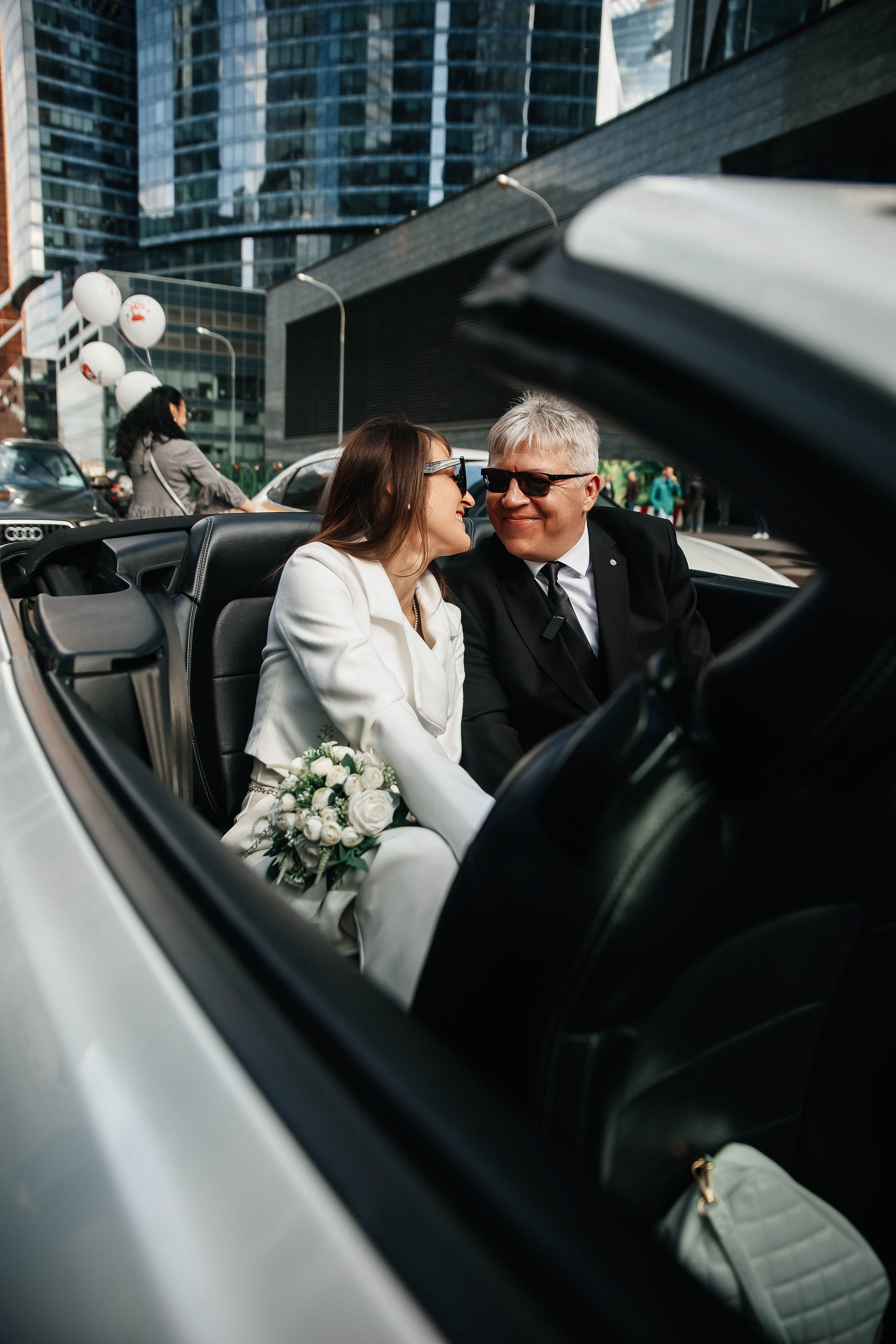 Свадебная фотосессия в Загсе Москва-Сити. Свадебный и семейный фотограф в Москве