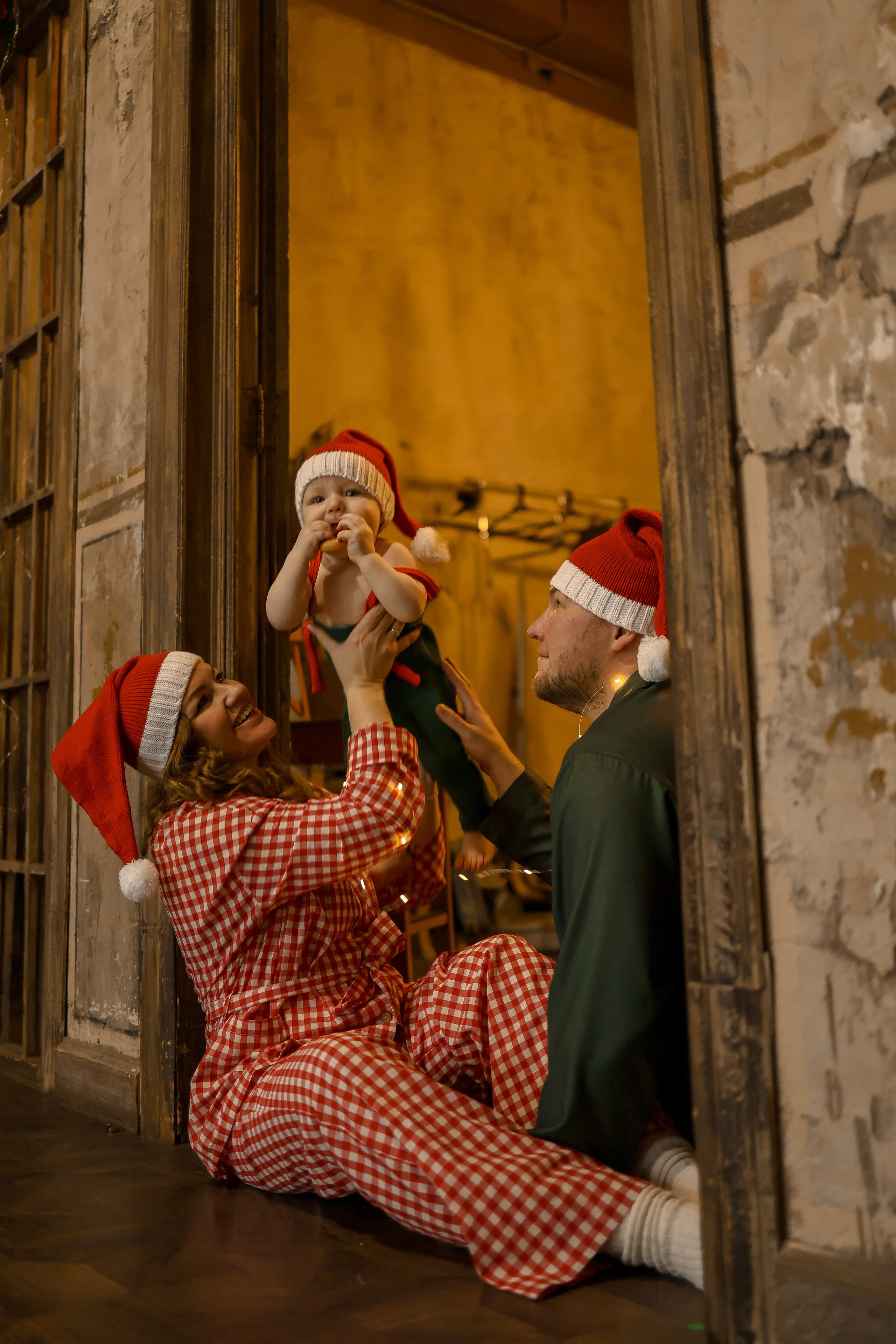 Я Лена — семейный фотограф в стиле Life Style Москва и Подмосковья: Балашиха, Пушкино, Щелково, Домодедово, Дмитров. Я за эмоции и любовь