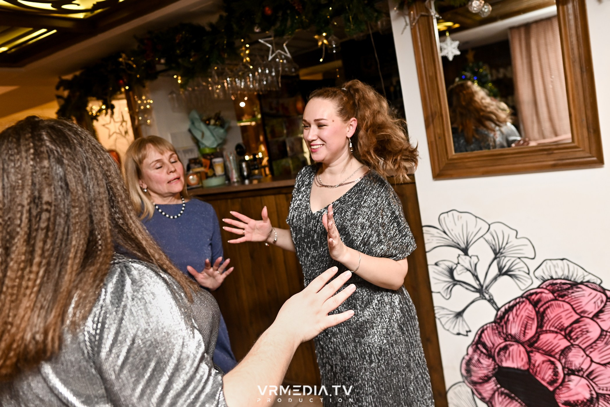 Новогодний вечер в кафе «кАмпот»