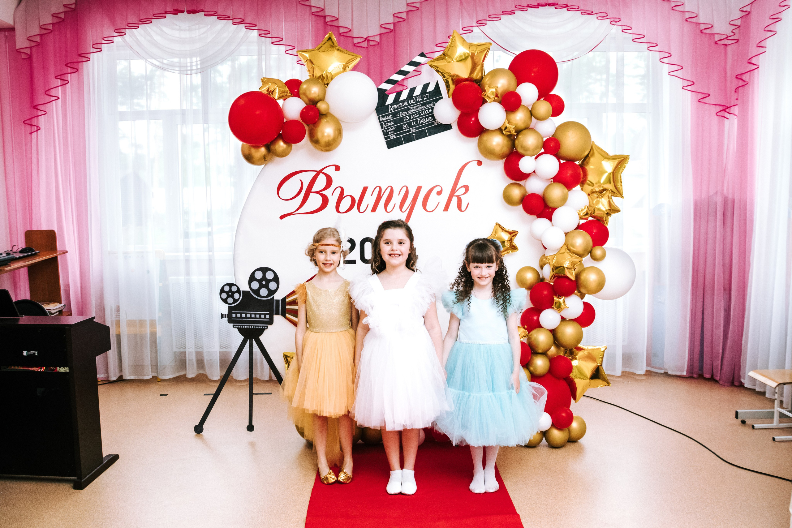 Фотограф на выпускной Детского сада Томск. Фотограф в Томске Дарья Пучкина