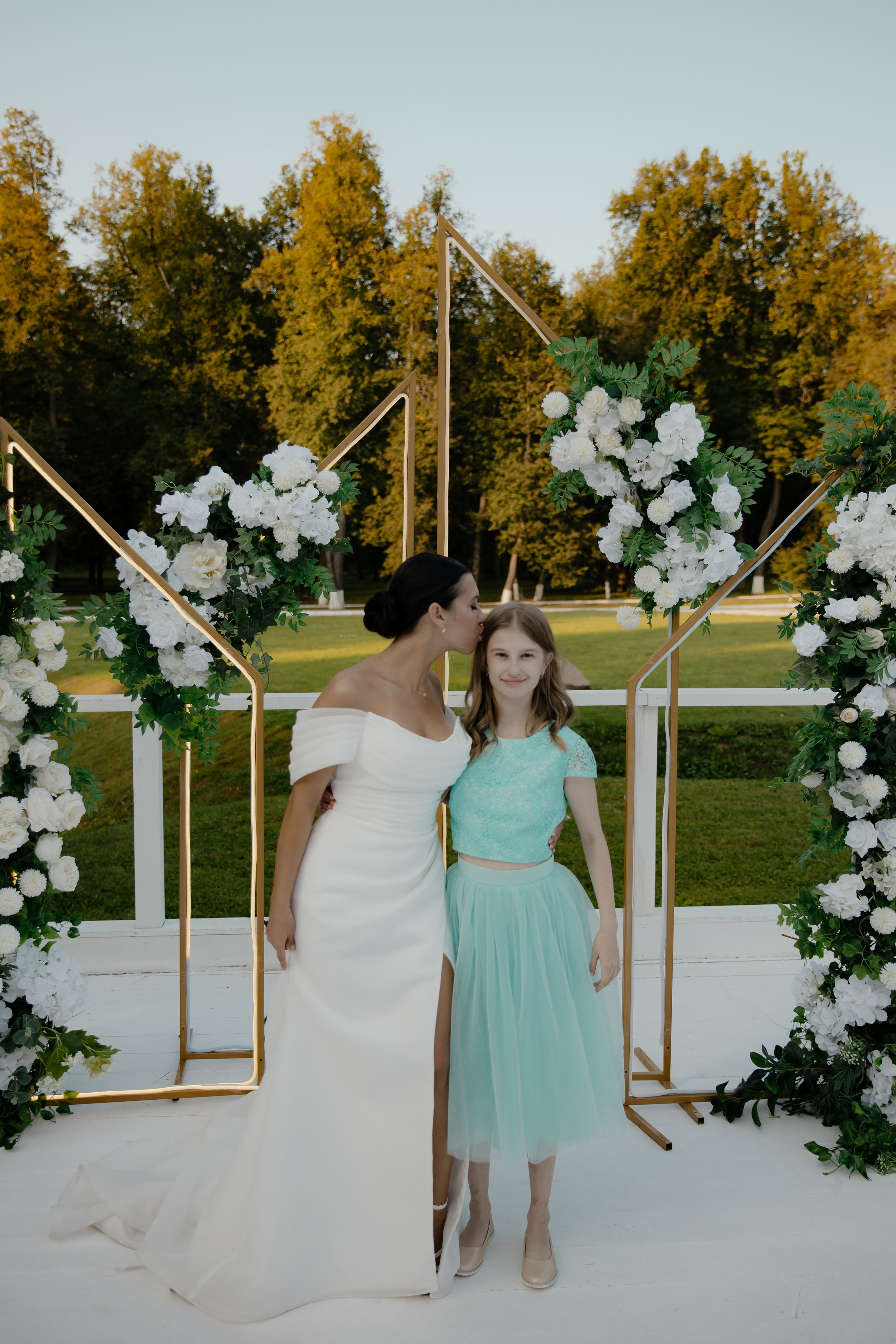 31.08.2024. RETOUCH-HOUSE