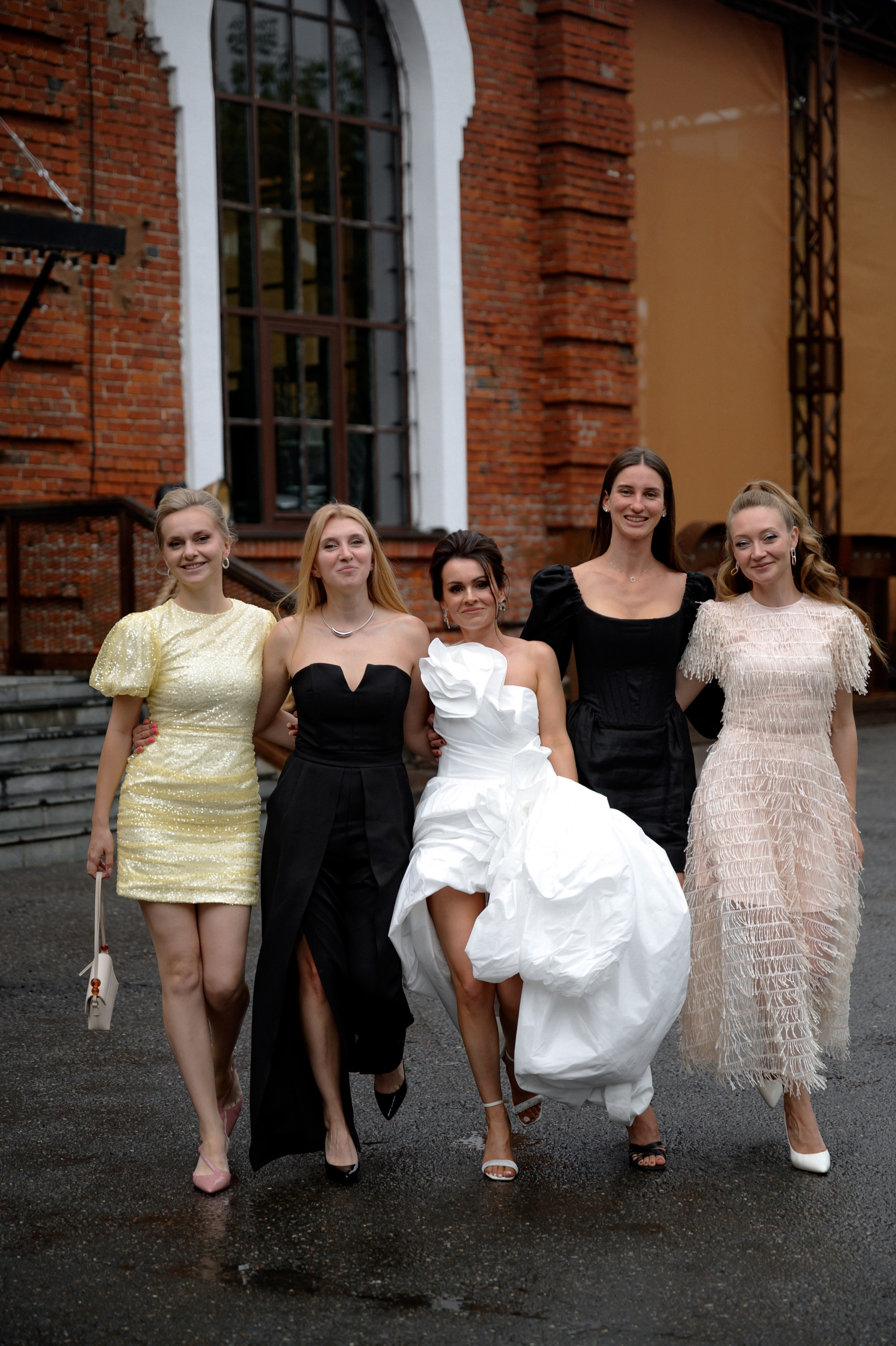 23.08.2024. RETOUCH-HOUSE