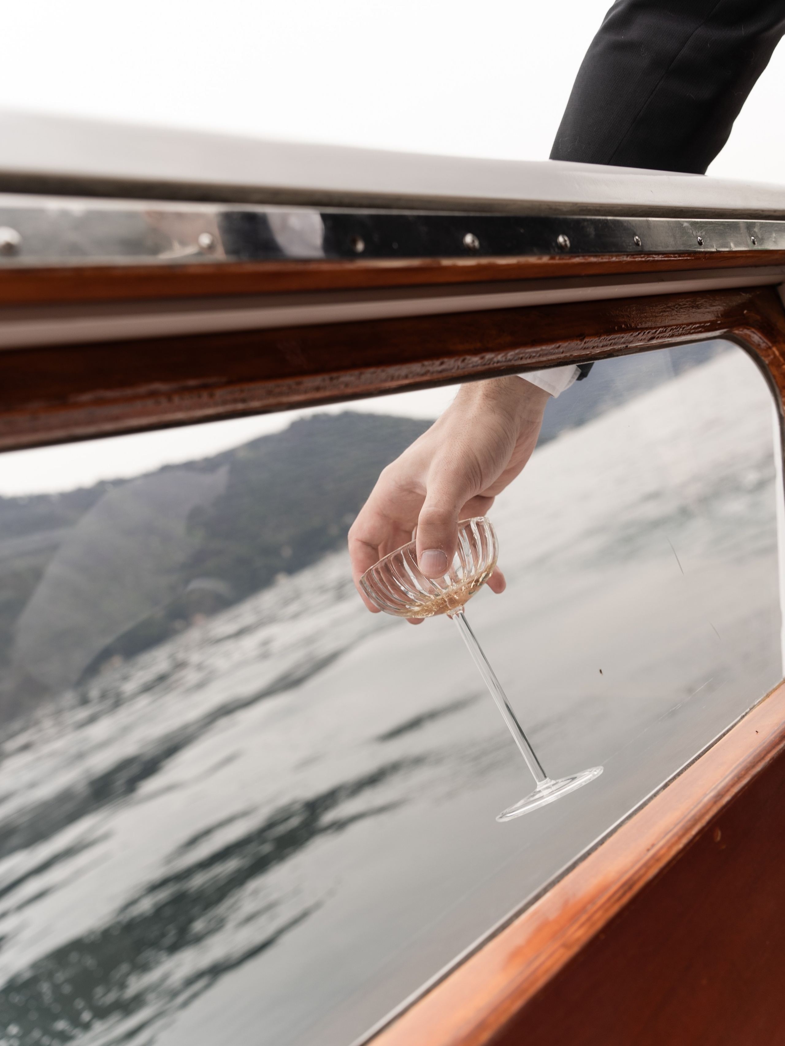 Yana & Giuseppe. Maria Anistratova | Destination Photographer, Videographer & Drone Pilot — Lake Como