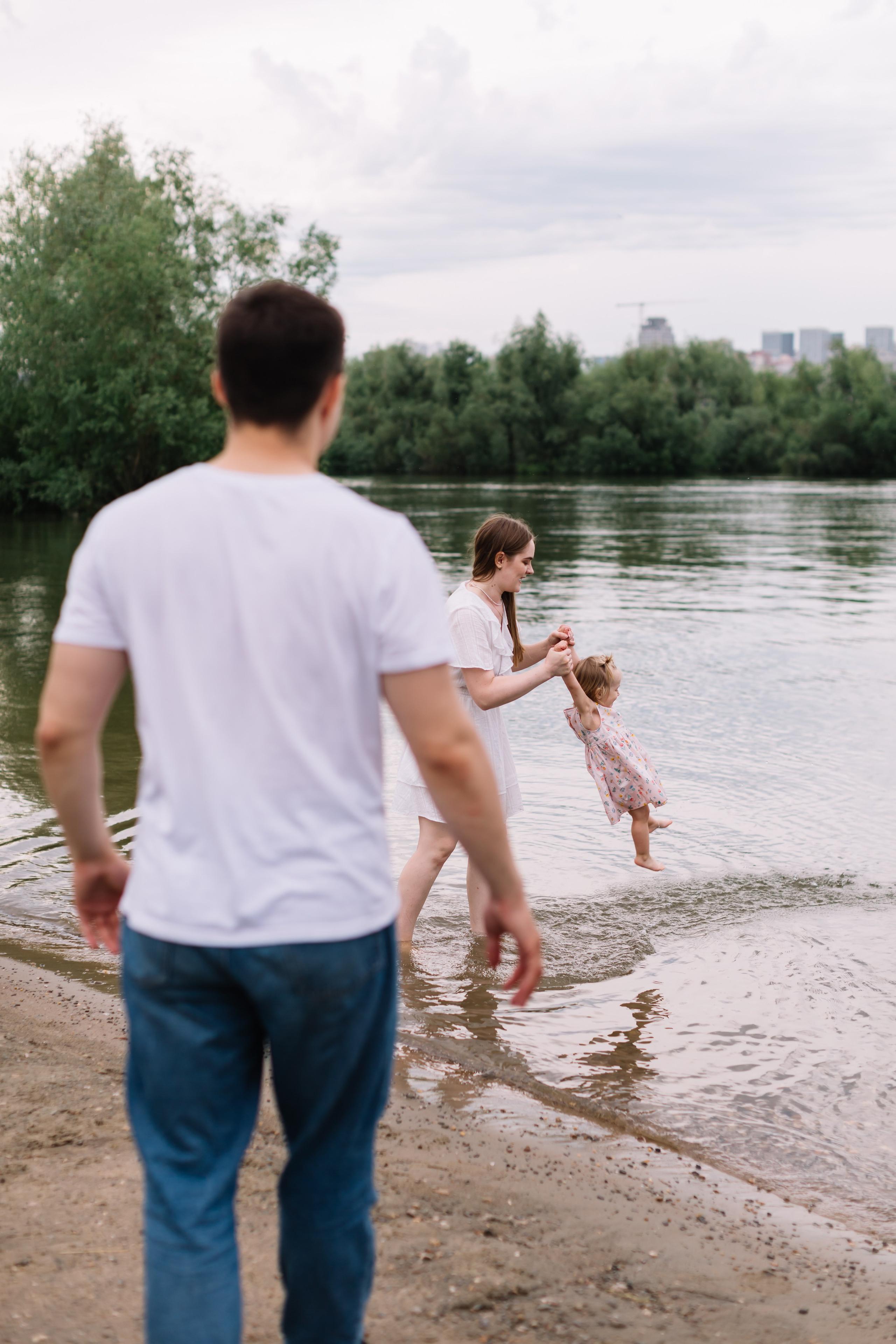 алёна малахова фотограф новосибирск семейный детский домашняя фотосессия в новосибирске день рождения репортажная съёмка фотосессия с лошадьми на конюшне деревня алтай  на природе фотосессия в детском саду мама и сын предложение руки и сердца идея  помолвка фотосессия берег закат детский день рождения годик торт аниматор лофт игровая продолжение следует prodoljenie_sleduet_  корпоратив тимбилдинг первоклашка линейка  контент  бизнес портрет оперный новат франция берет весна девушка мама и дочь мать и дитя