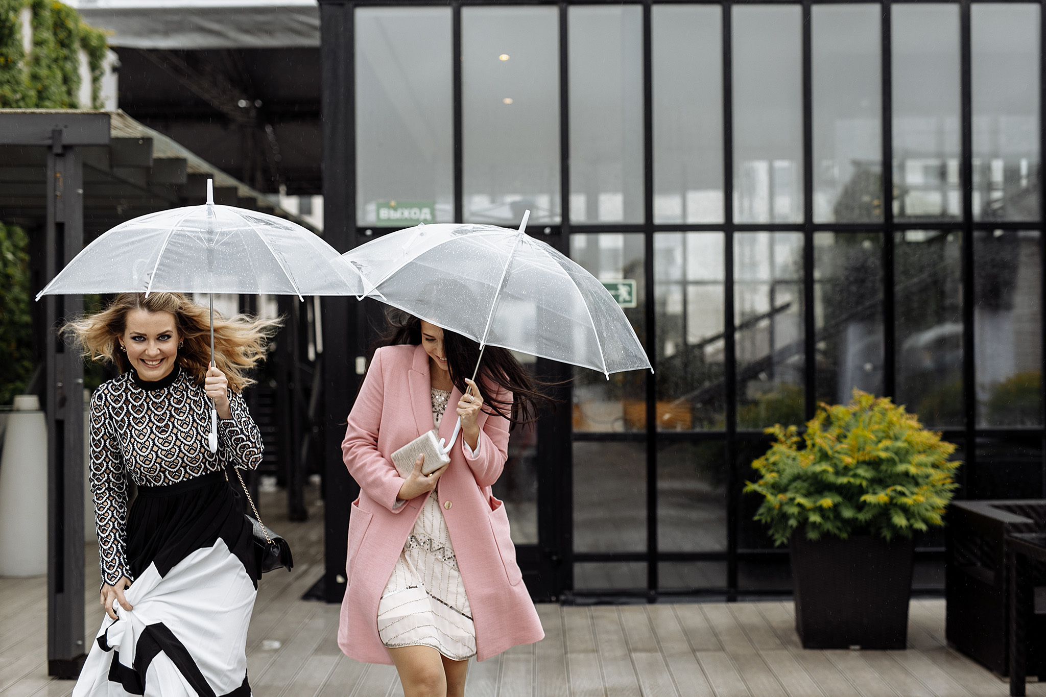 Смех, дождь, Италия, штурмовик, Тарантино. Фотограф Игорь Цаплин