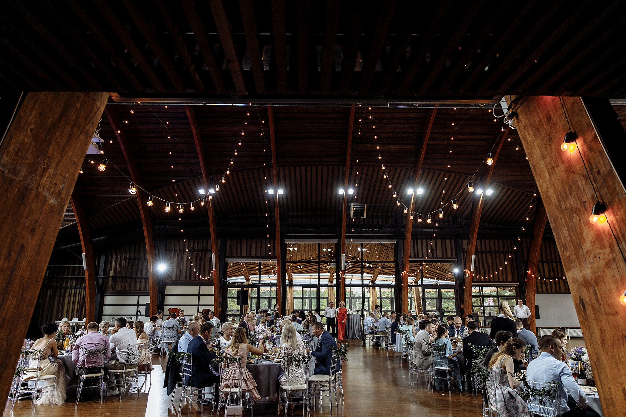 Погода была ужасная, невеста была прекрасная). Фотограф Игорь Цаплин