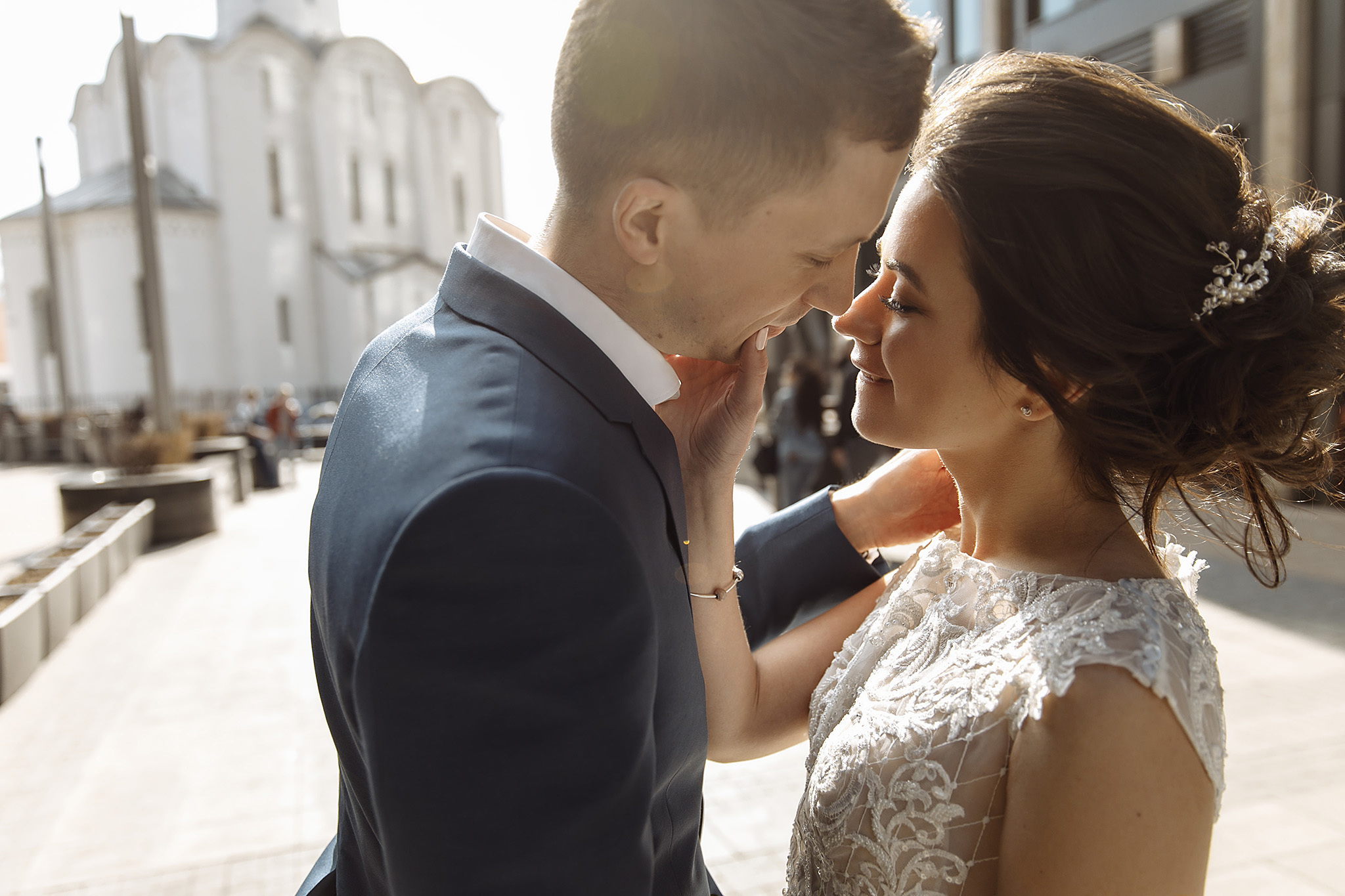 Эмоции в загсе, носы и пальцы. Фотограф Игорь Цаплин