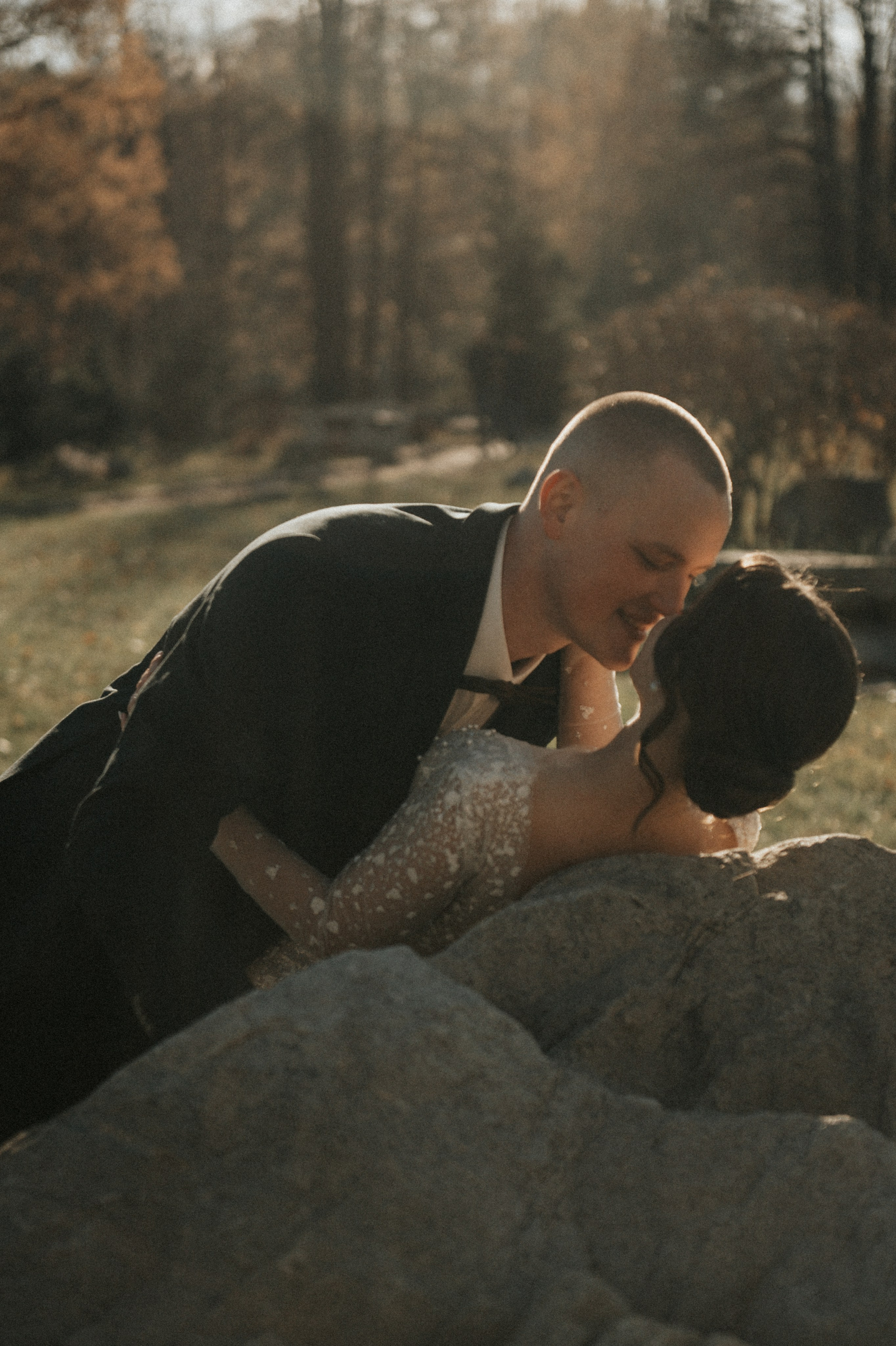 Свадебные фотографии. Фотограф в Барнауле Дарья Бутурлакина. Люби.Цени.Касайся