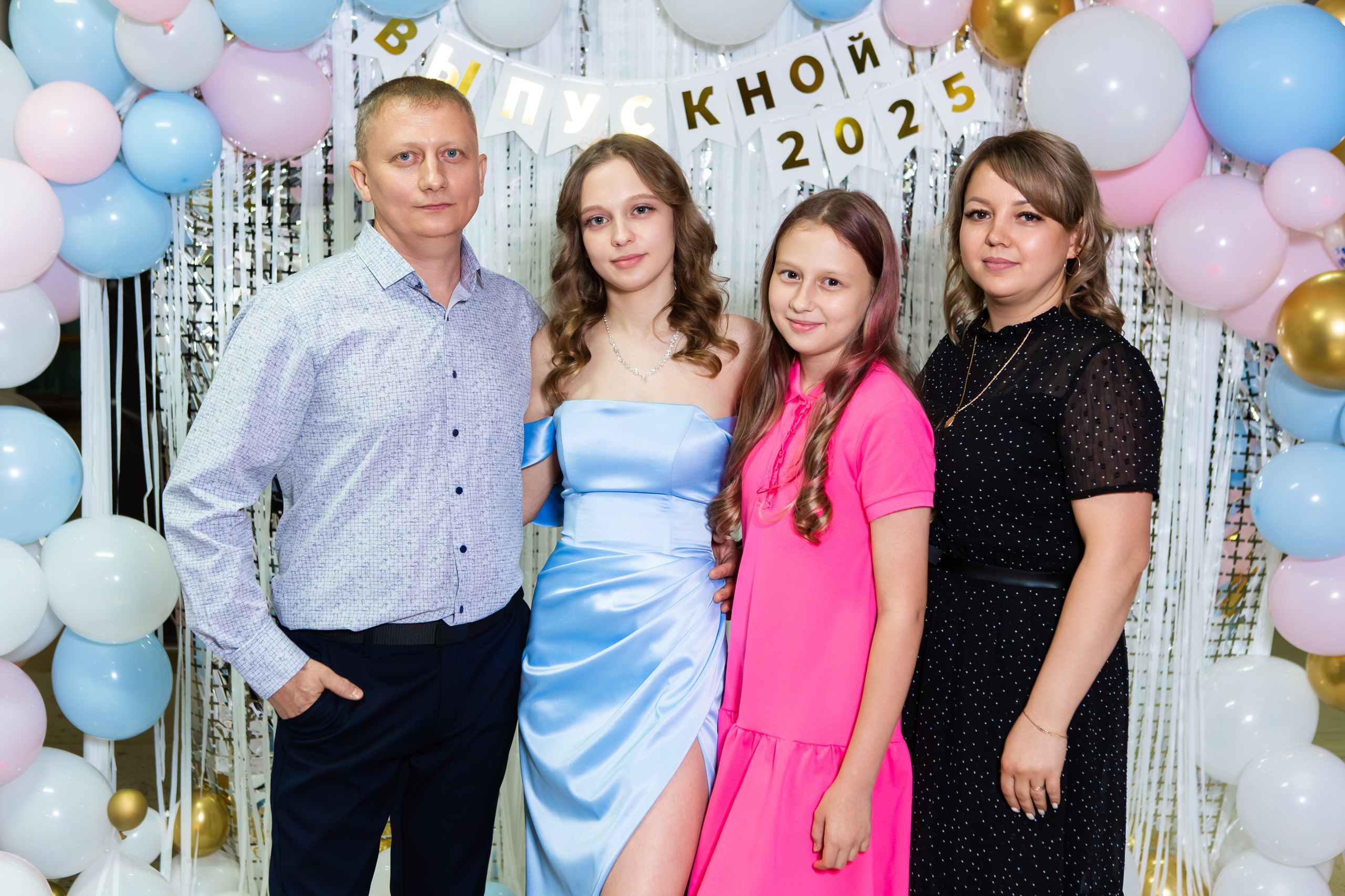 ФОТОСЕССИЯ С РОДИТЕЛЯМИ ВЫПУСКНОЙ 2025 9 ШКОЛА МЦЕНСК. ТВОЙ АЛЬБОМ / ТВОИ ПРАВИЛА