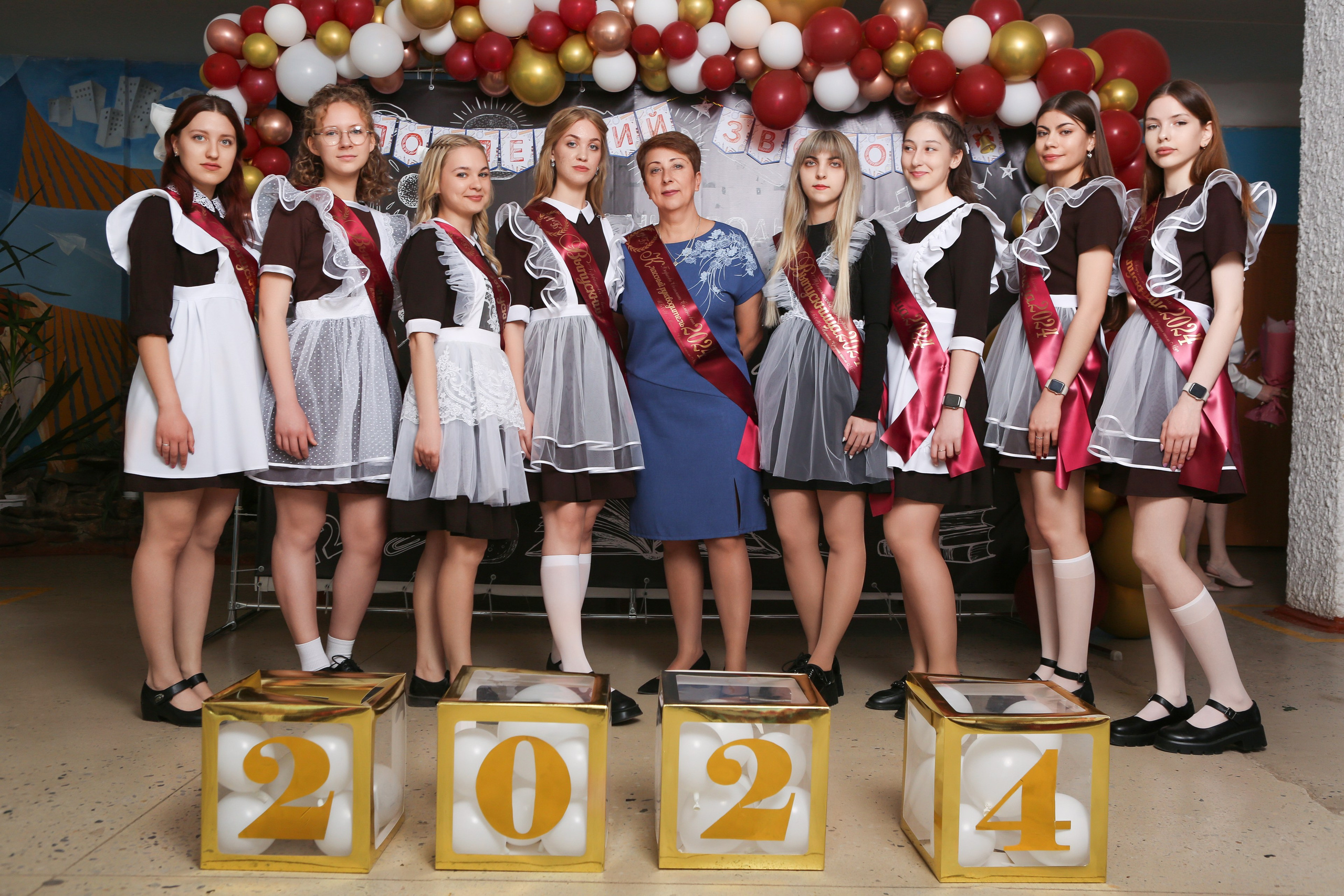 ФОТОСЕССИЯ С РОДИТЕЛЯМИ «ПОСЛЕДНИЙ ЗВОНОК» 2024 г. 9 ШКОЛА г. МЦЕНСК. ТВОЙ АЛЬБОМ / ТВОИ ПРАВИЛА