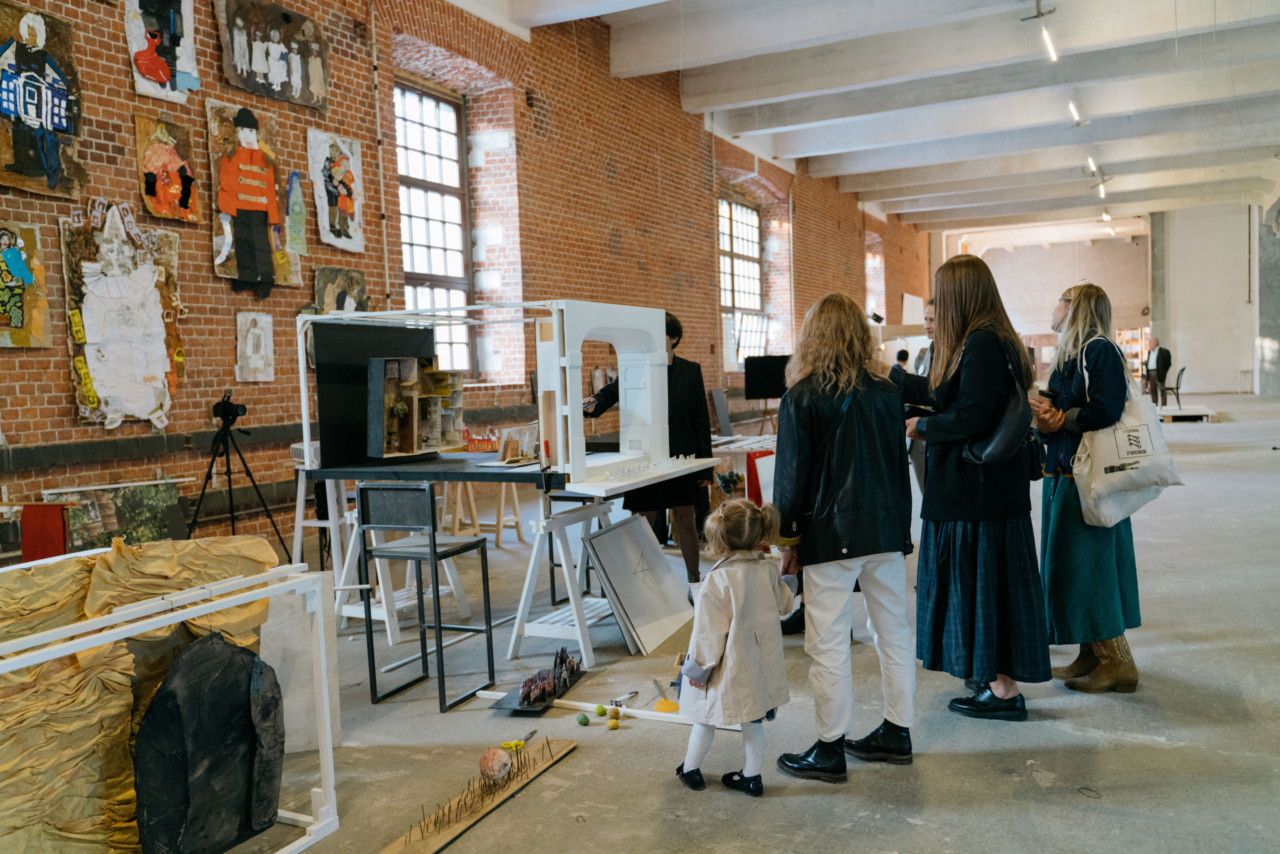 Выставка мастерской Каменьковича-Крымова. Фотограф репортаж портреты