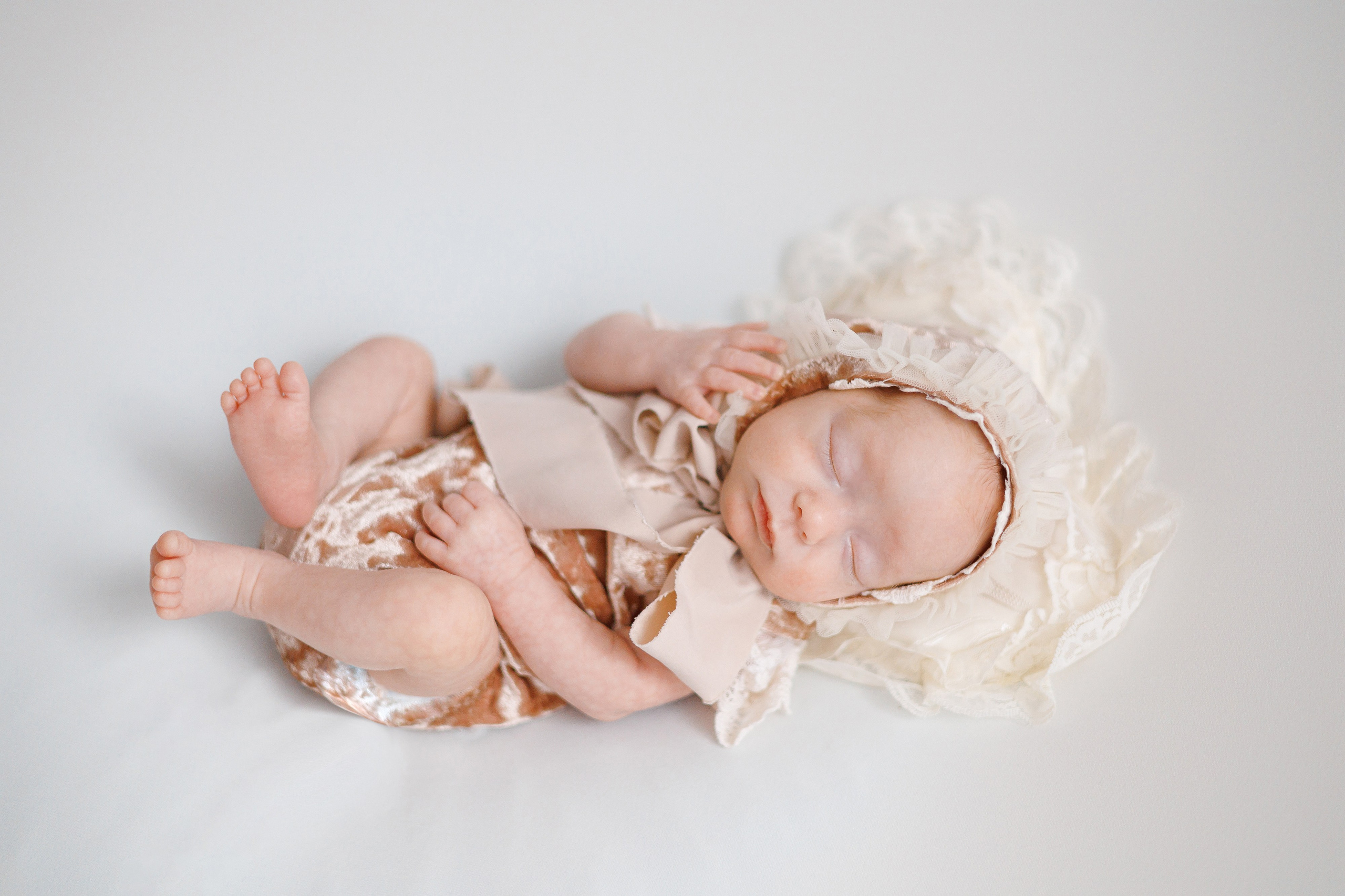 Ян и Мира, 2 месяца и 7 дней. Фотограф новорождённых в Йошкар-Оле Ильмира Сидоркина