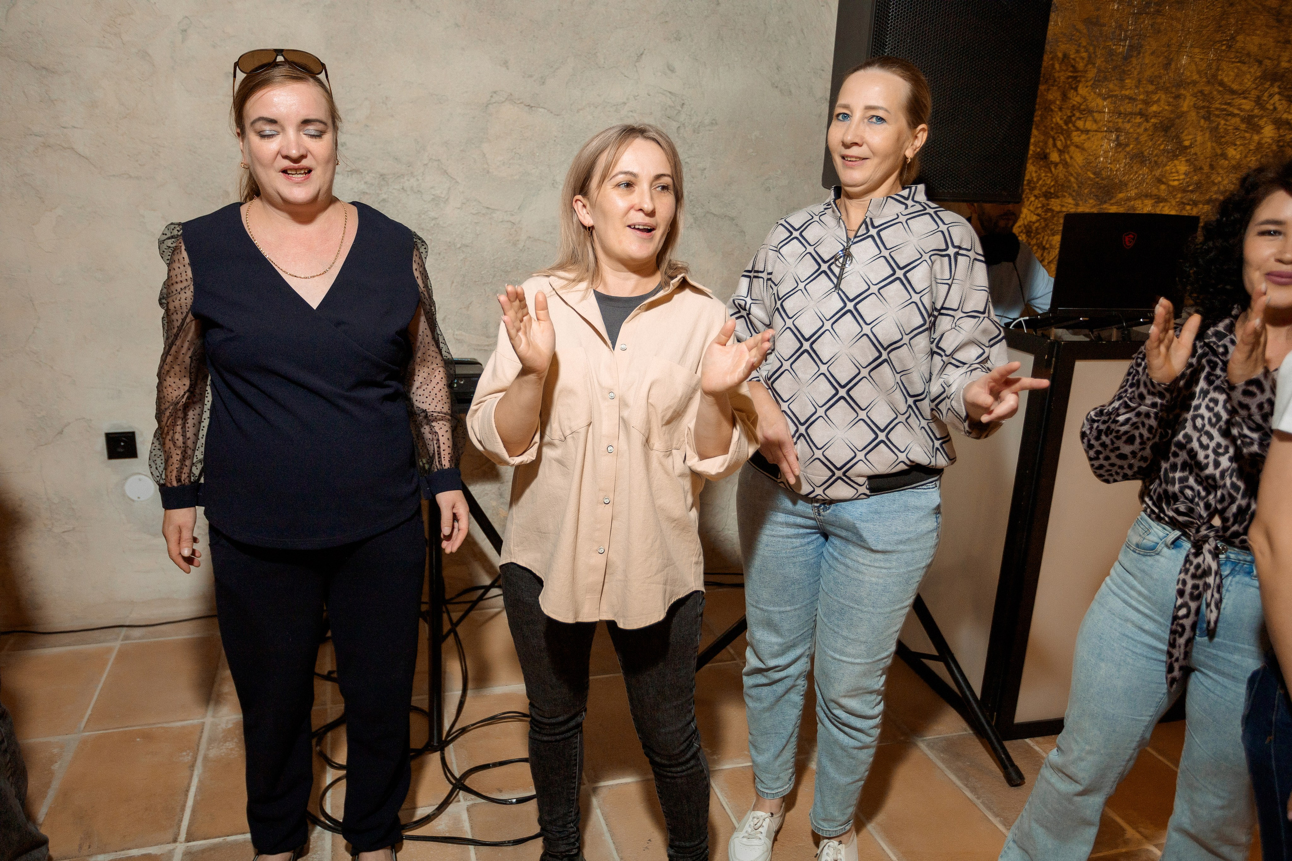 ПРИМЕР: Корпоратив Мамин Хлеб. Все фото. Профессиональный фотограф в Ижевске Леша Петров