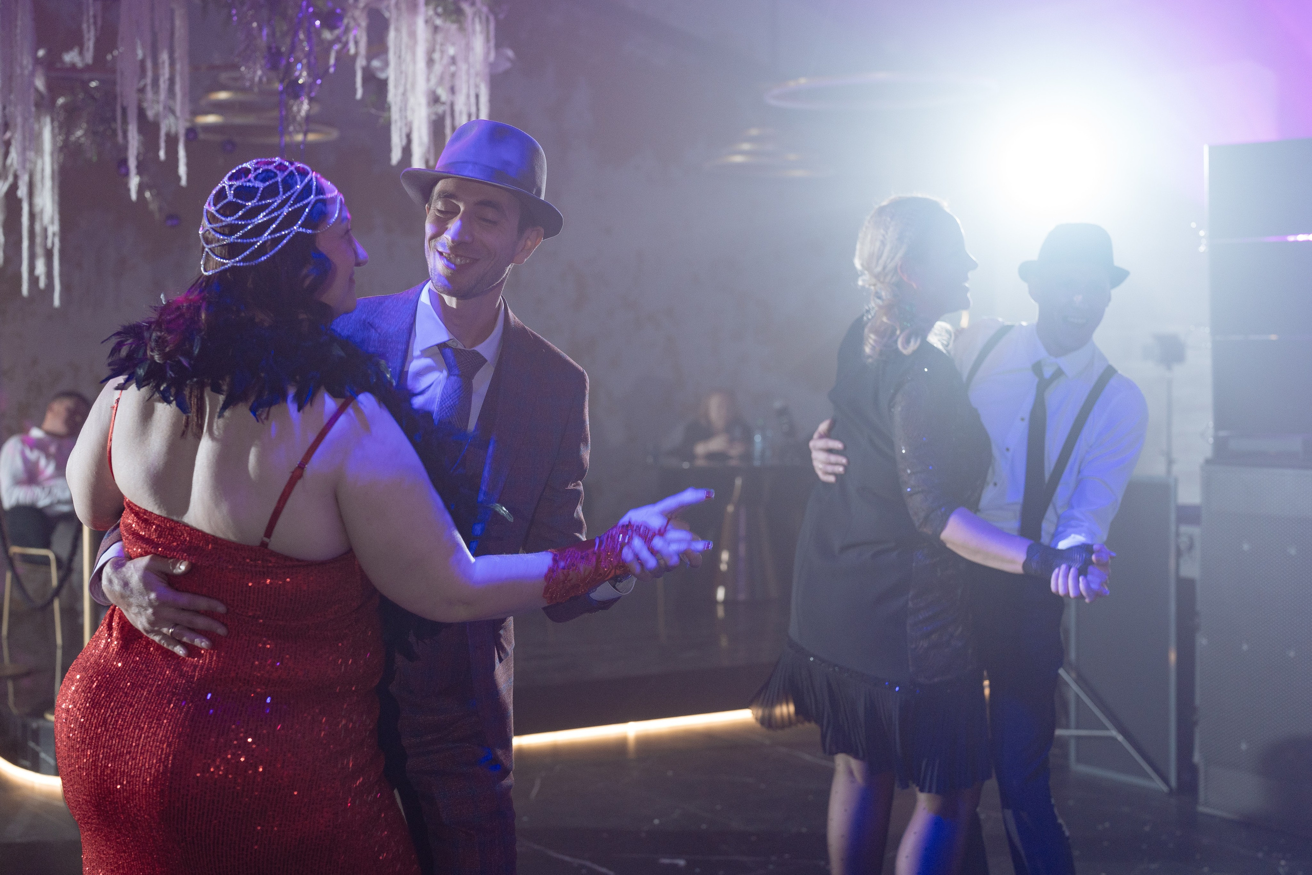 Альбион Тур