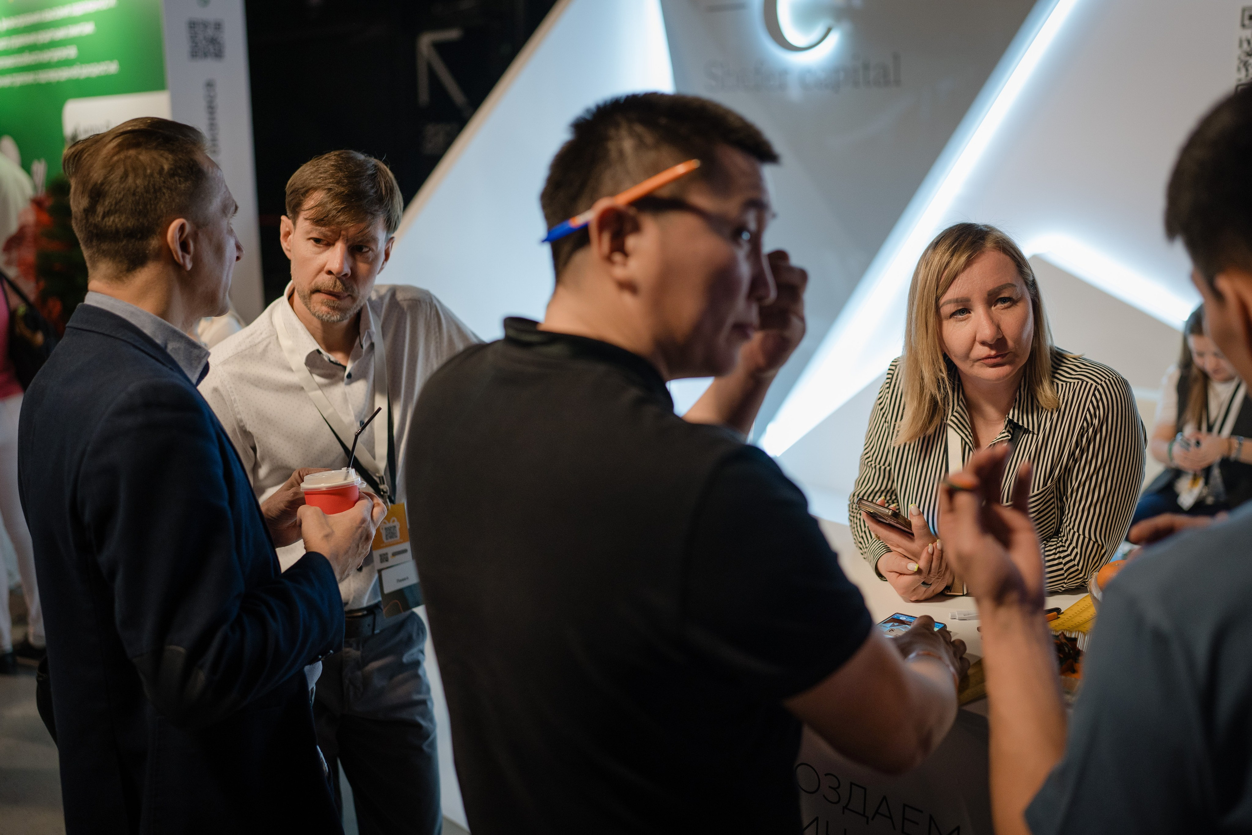 Конференция ОСНОВАТЕЛИ ЛАЙФ в MTS LIVE HALL. Репортажный фотограф в Москве Саша Дружинина