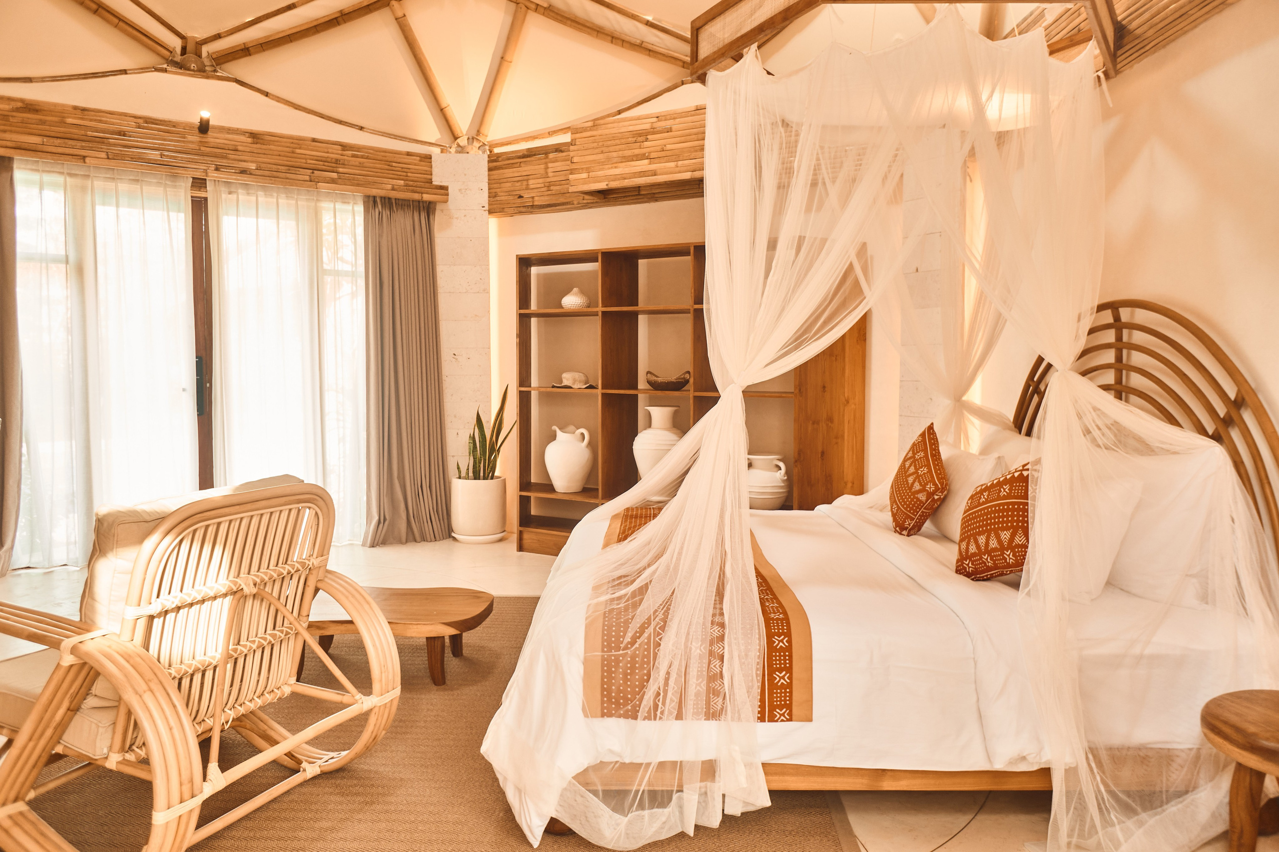 NuanuResort. See the moment and catche. commercial and reportage