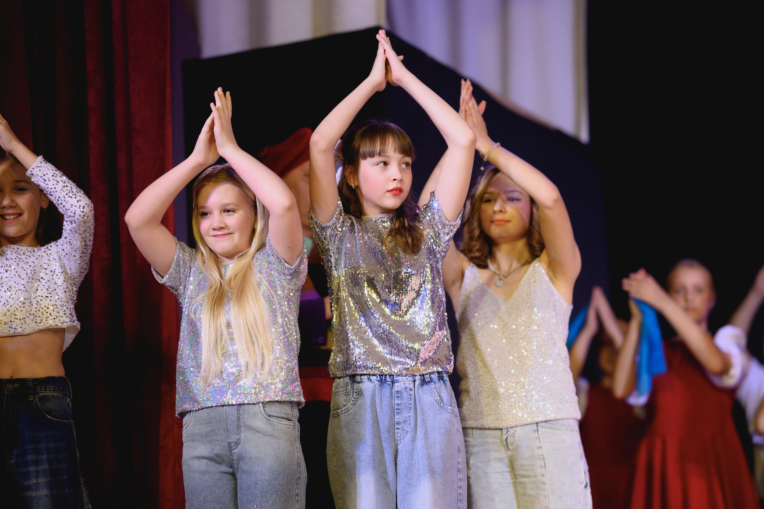 Концерт от 28.11.2025. Березанский КДЦ. День матери. Фотограф Котова Валентина