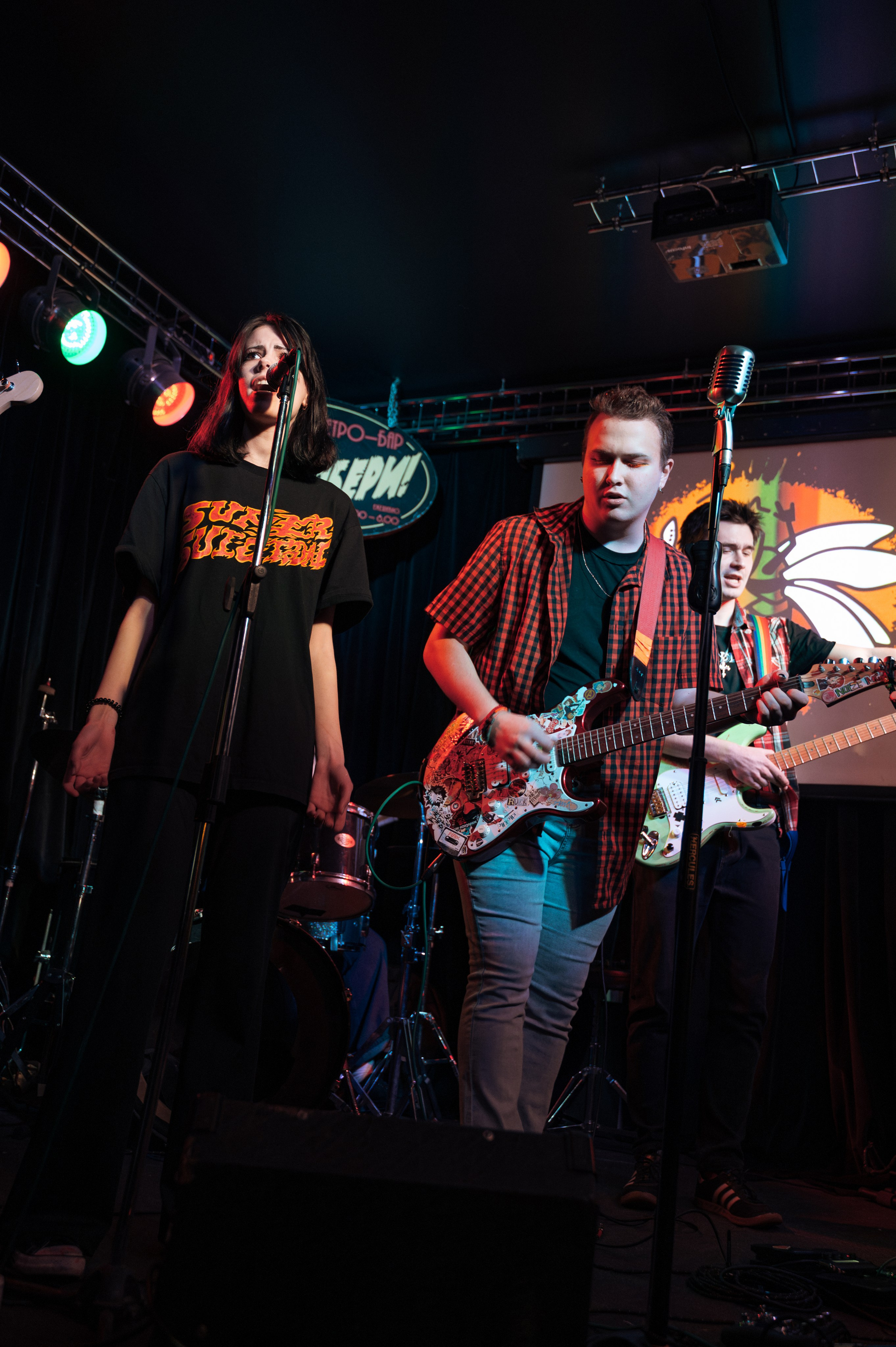 Концерт в баре «Черт Побери»