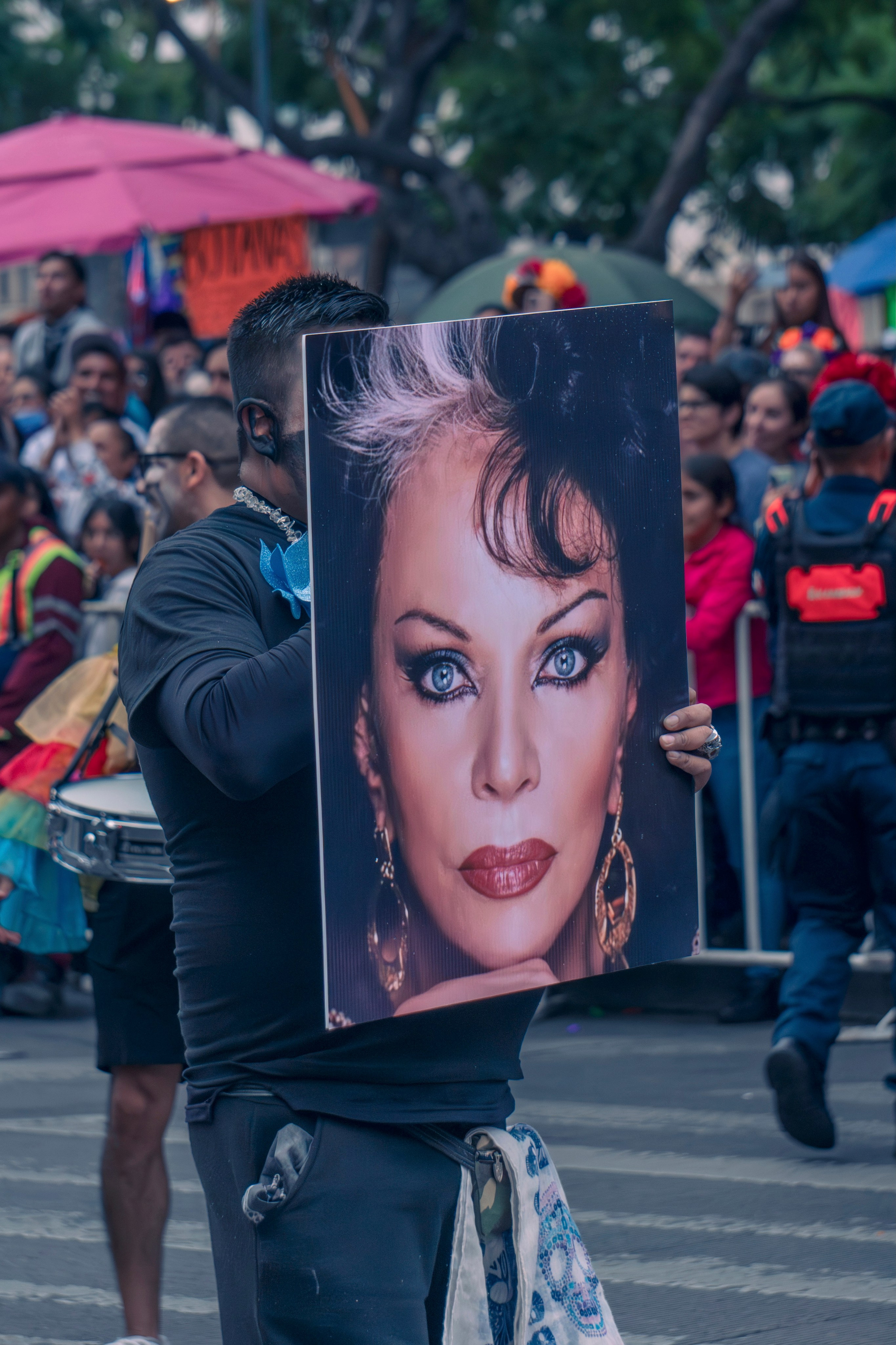 Day of the Dead. Ofrenda & Parade. CDMX Photography | Alex Klenin| Portrait & Event Photographer