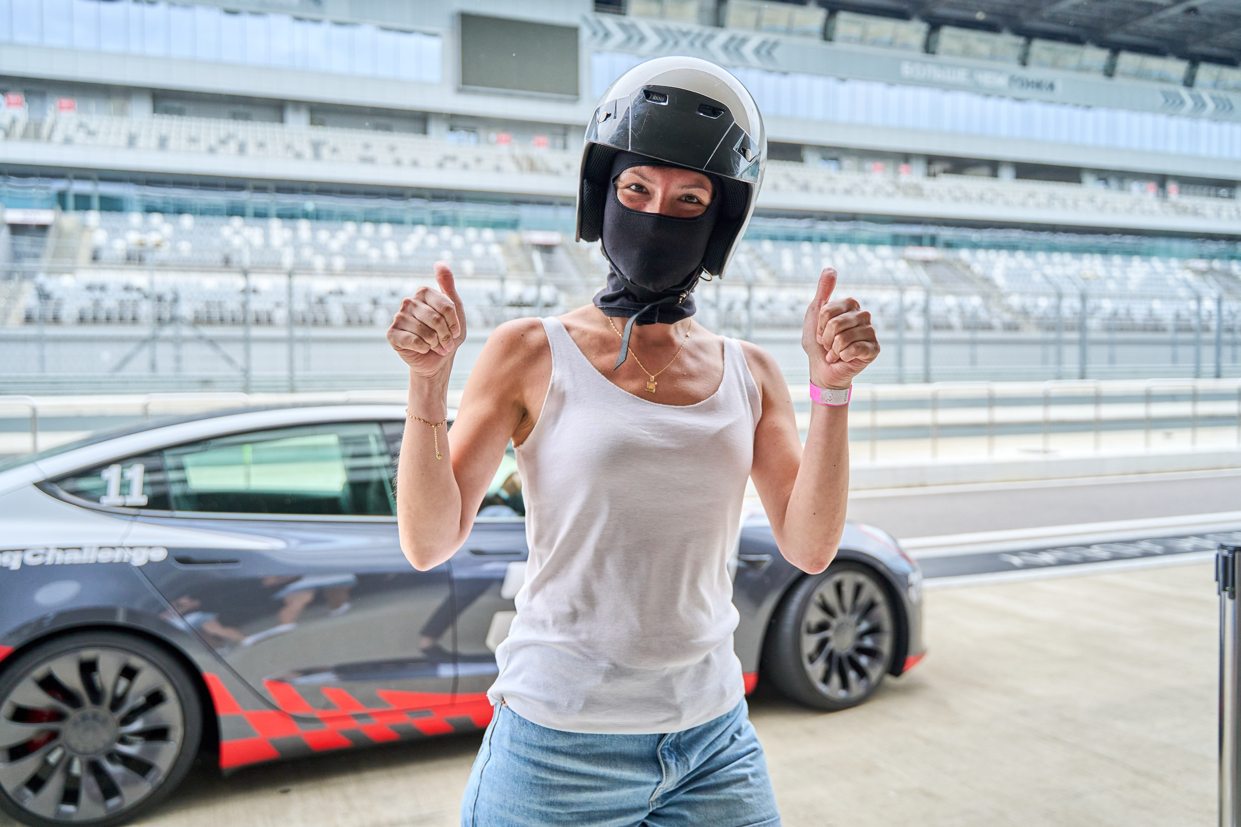 Формула 1 корпоративные заезды. Фото и видео съемка в Сочи Адлере Красной поляне