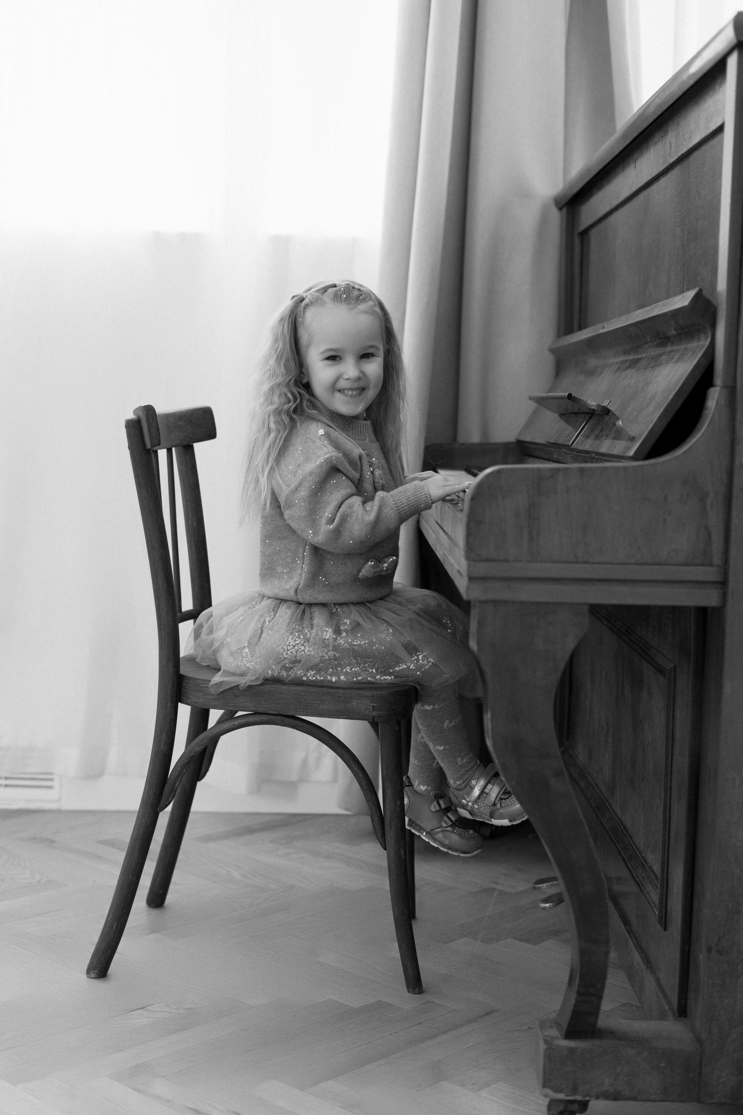 Вика и Алиса. Главная