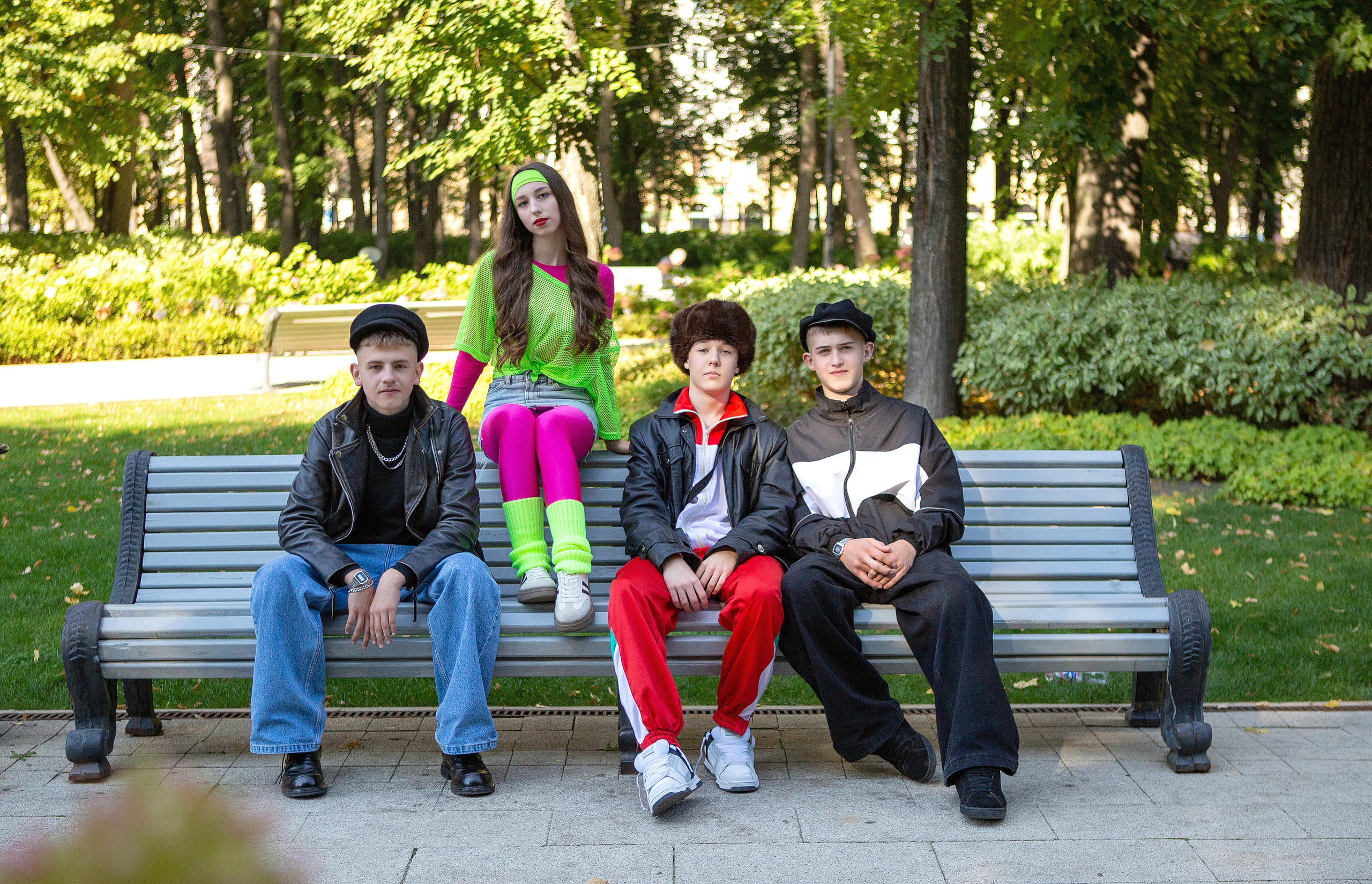 Курбатовская СОШ — в стиле 90-х парк Орленок. Выпускные альбомы Воронеж от Веры Соколовой