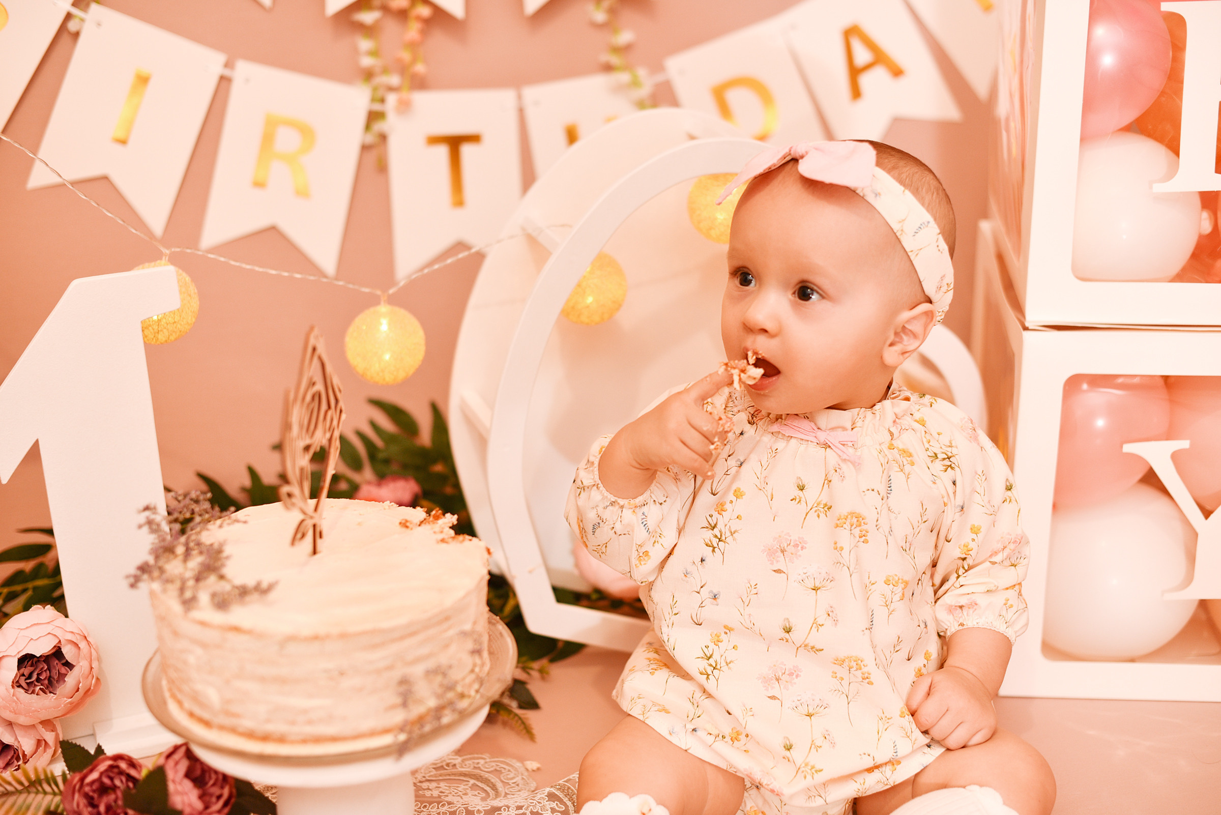 Ульяна — 1 годик. Фотограф беременности и новорожденных малышей Анастасия Никитина