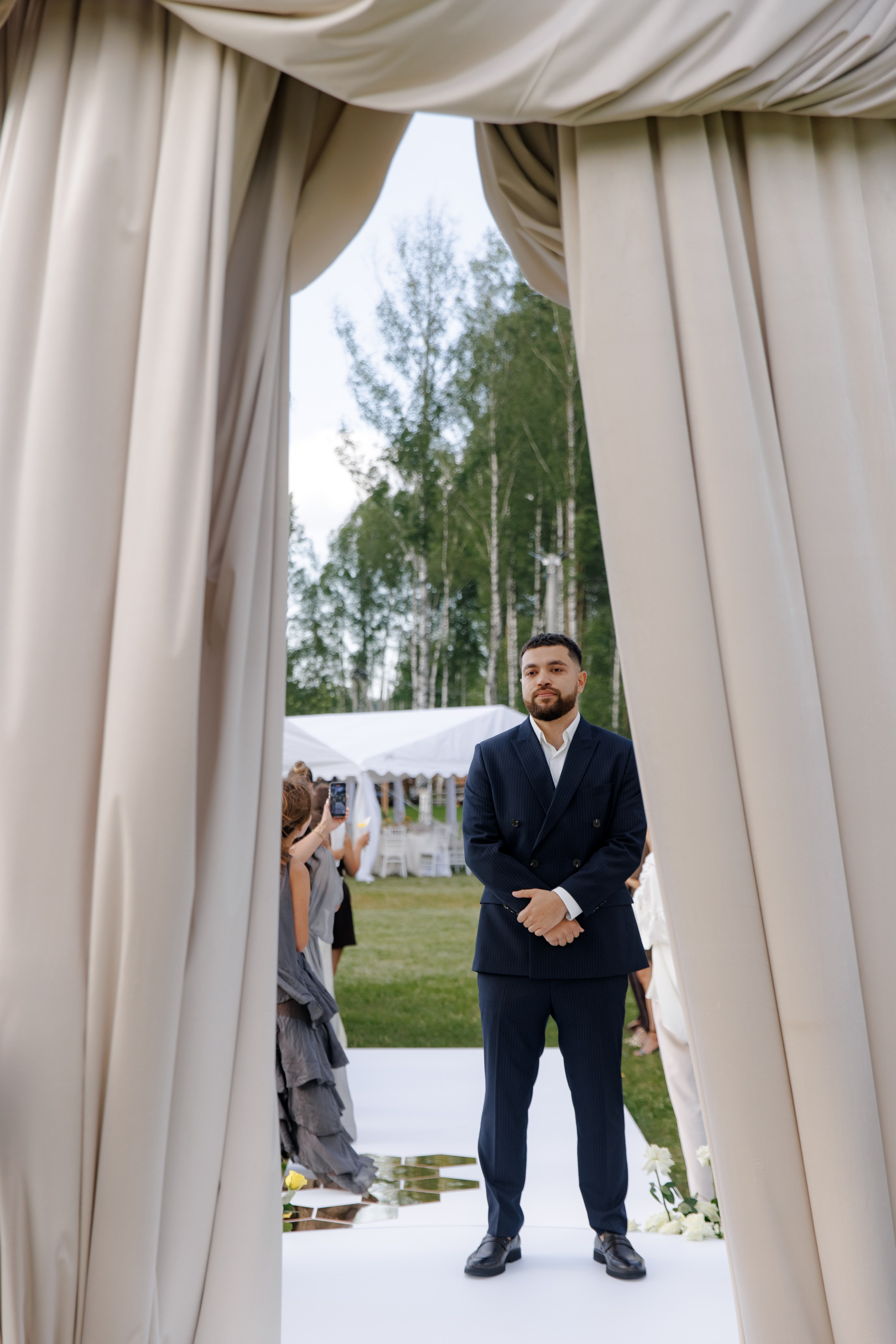 Свадьба в Ярославле — серия парк отель Мазай, фуршет, выездная регистрация, свадьба под открытым небом | Портфолио. Свадебный фотограф в Москве, Ярославле Виталий Квант