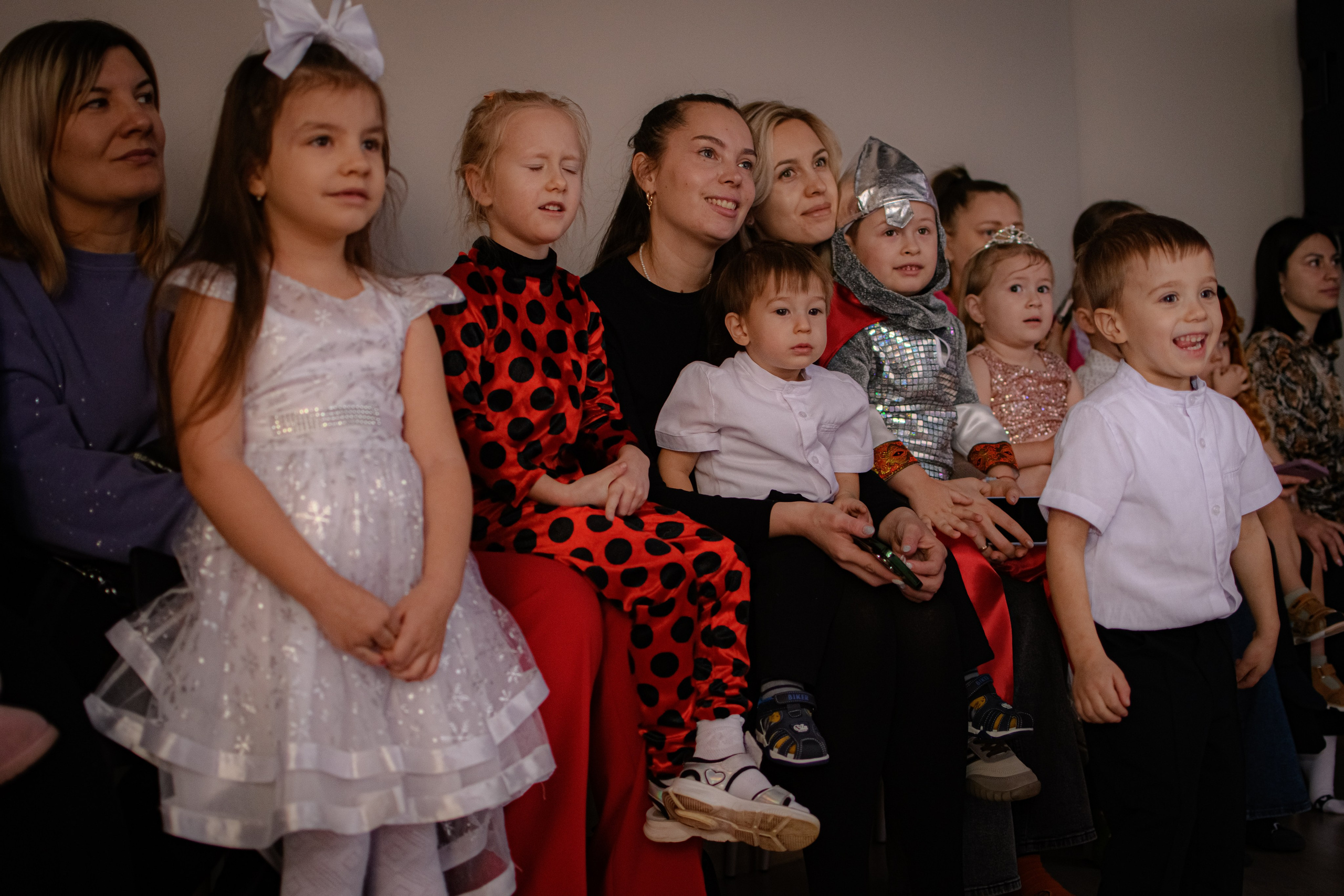 HAPPY NEW YEAR. Photokarish