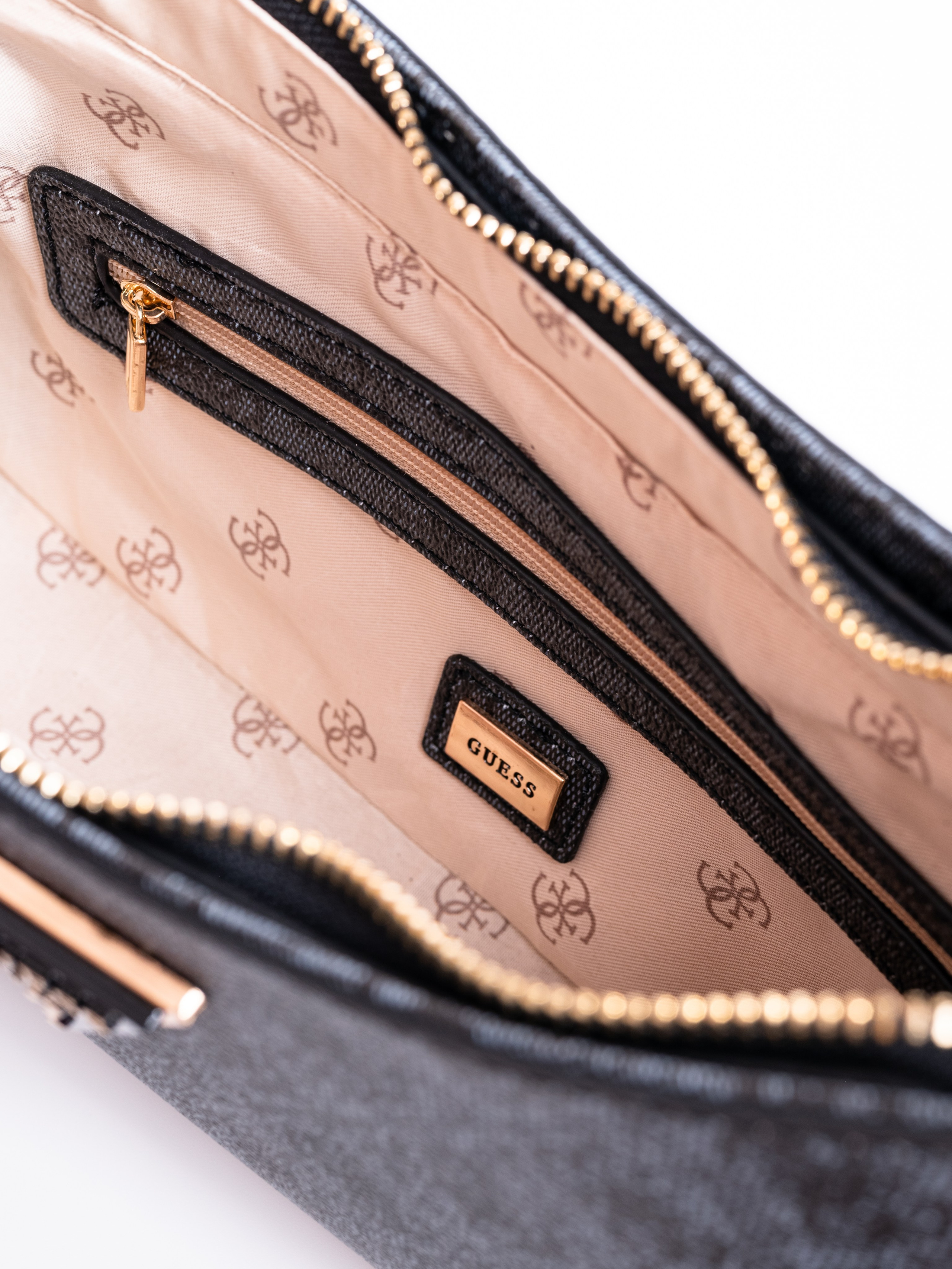 Сумки. Предметный фотограф, фото для маркетплейсов Пятигорск, КМВ