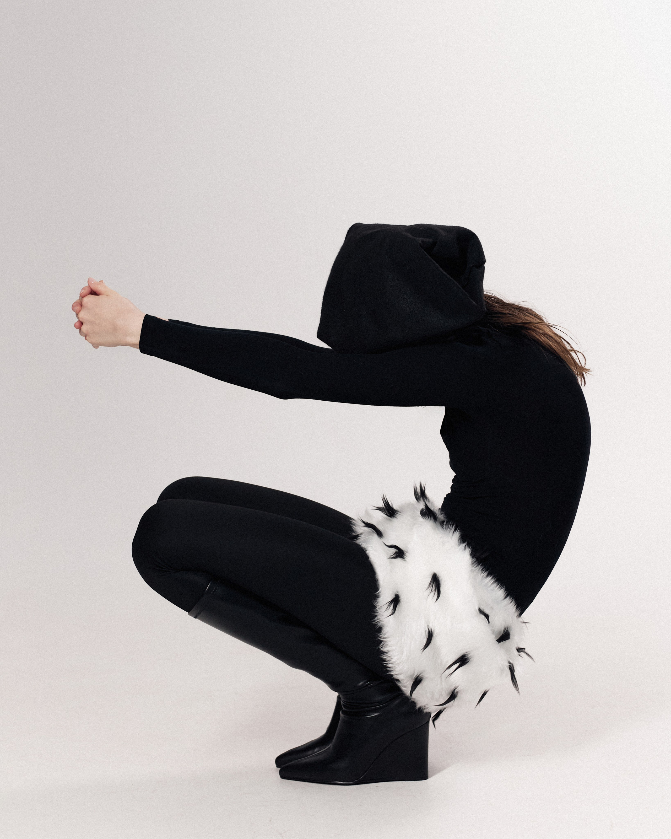 Violetta / art. Влада Зюзина — adalwzet posmotri — коммерческий фотограф в Москве — портретный фотограф, фотограф для брендов