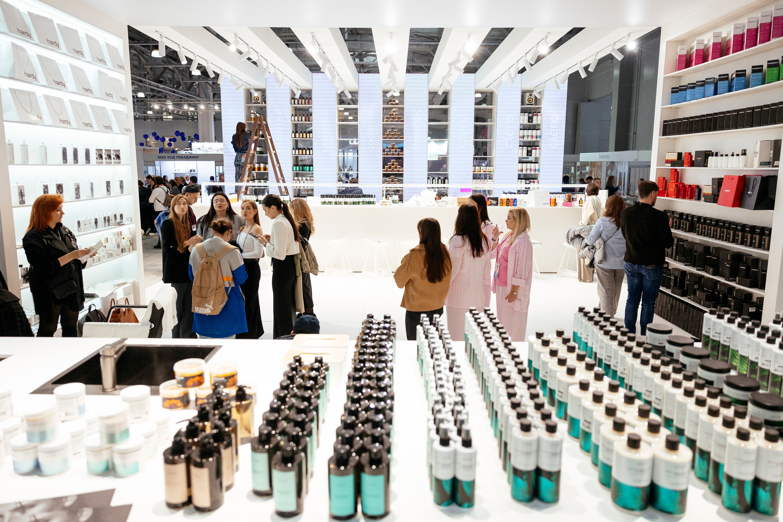 InterCHARM 2024. Фотограф Георгий Нигматулин