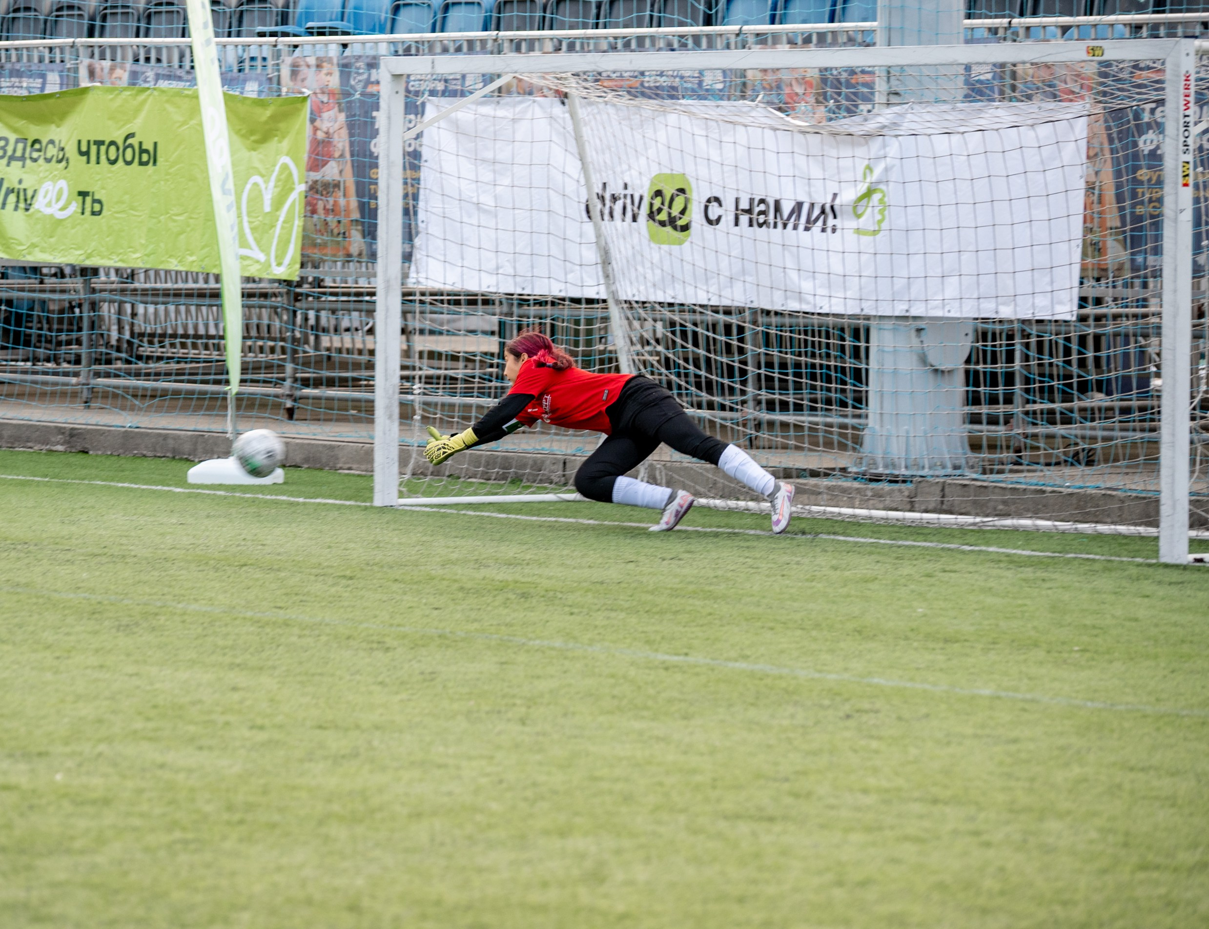 Фестиваль футбола Искра. Девочки. Свадебный и семейный фотограф София Невская
