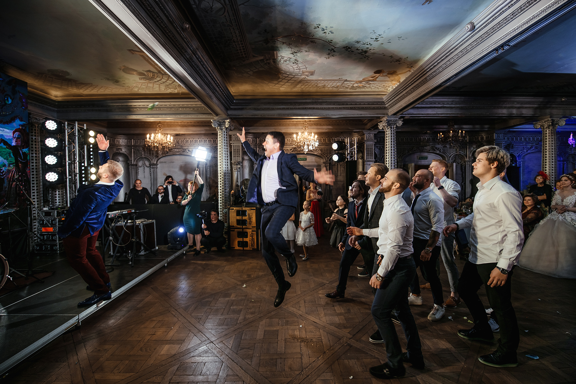 ALEX & ILONA. Свадебный фотограф Евгений Захарычев — Москва, Смоленск, Калуга, Брянск | Профессиональная съемка