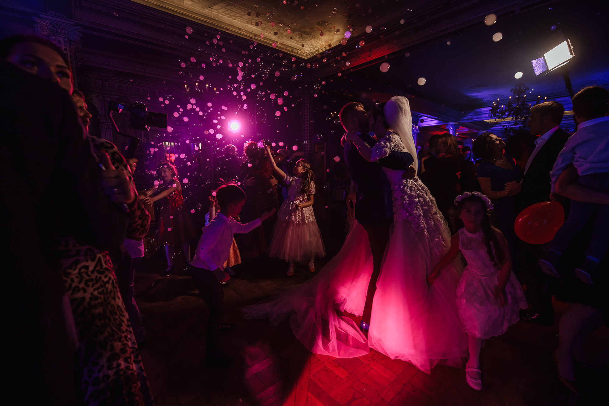 ALEX & ILONA. Свадебный фотограф Евгений Захарычев — Москва, Смоленск, Калуга, Брянск | Профессиональная съемка