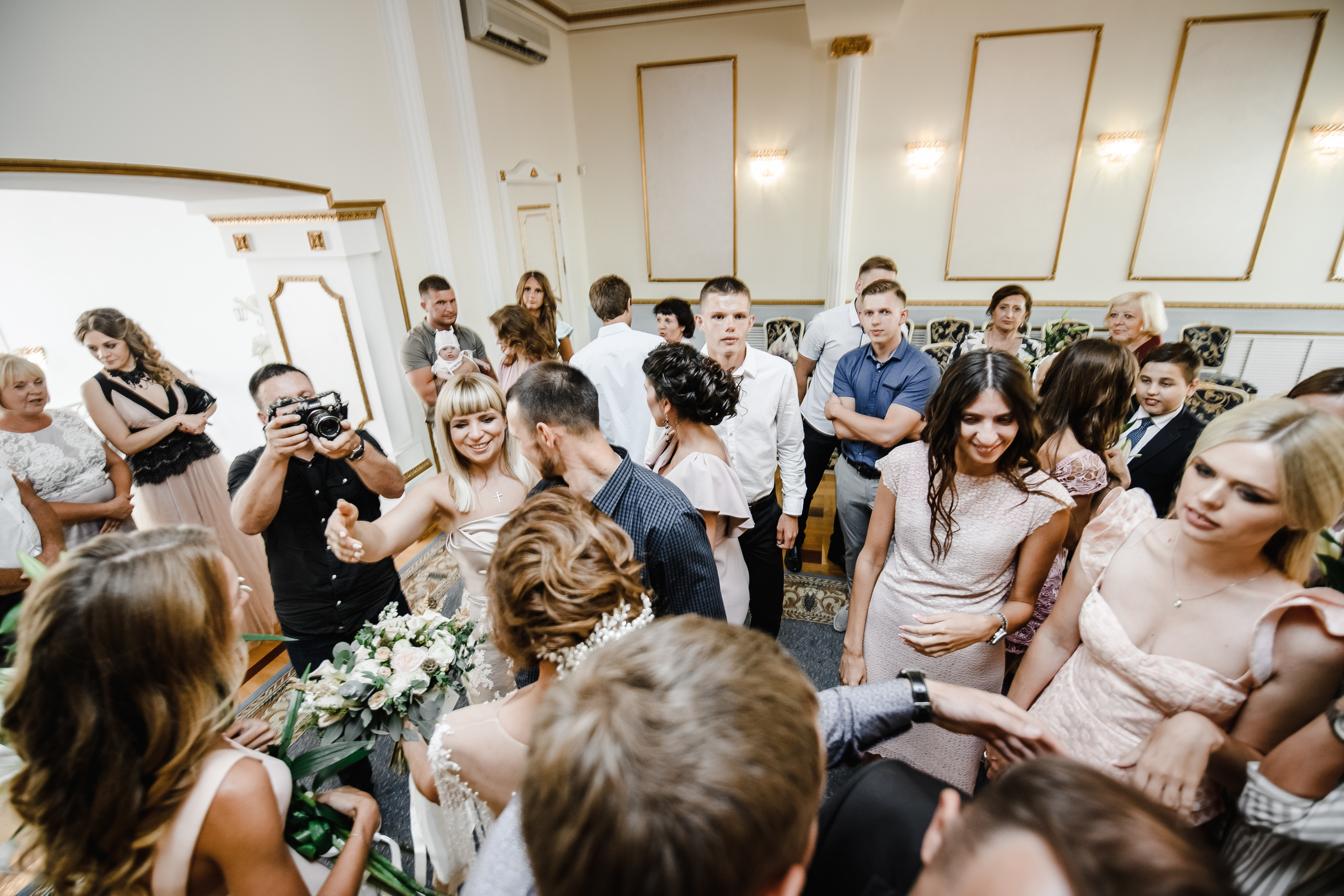 Mironov's. Свадебный фотограф Евгений Захарычев — Москва, Смоленск, Калуга, Брянск | Профессиональная съемка