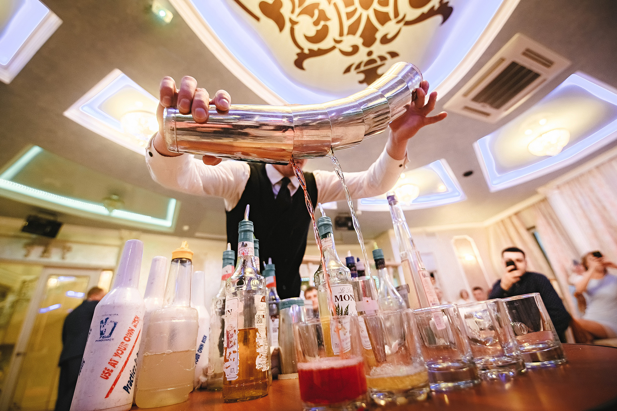 MAX & LINA. Professional wedding photographer Evgeniy Zakharychev