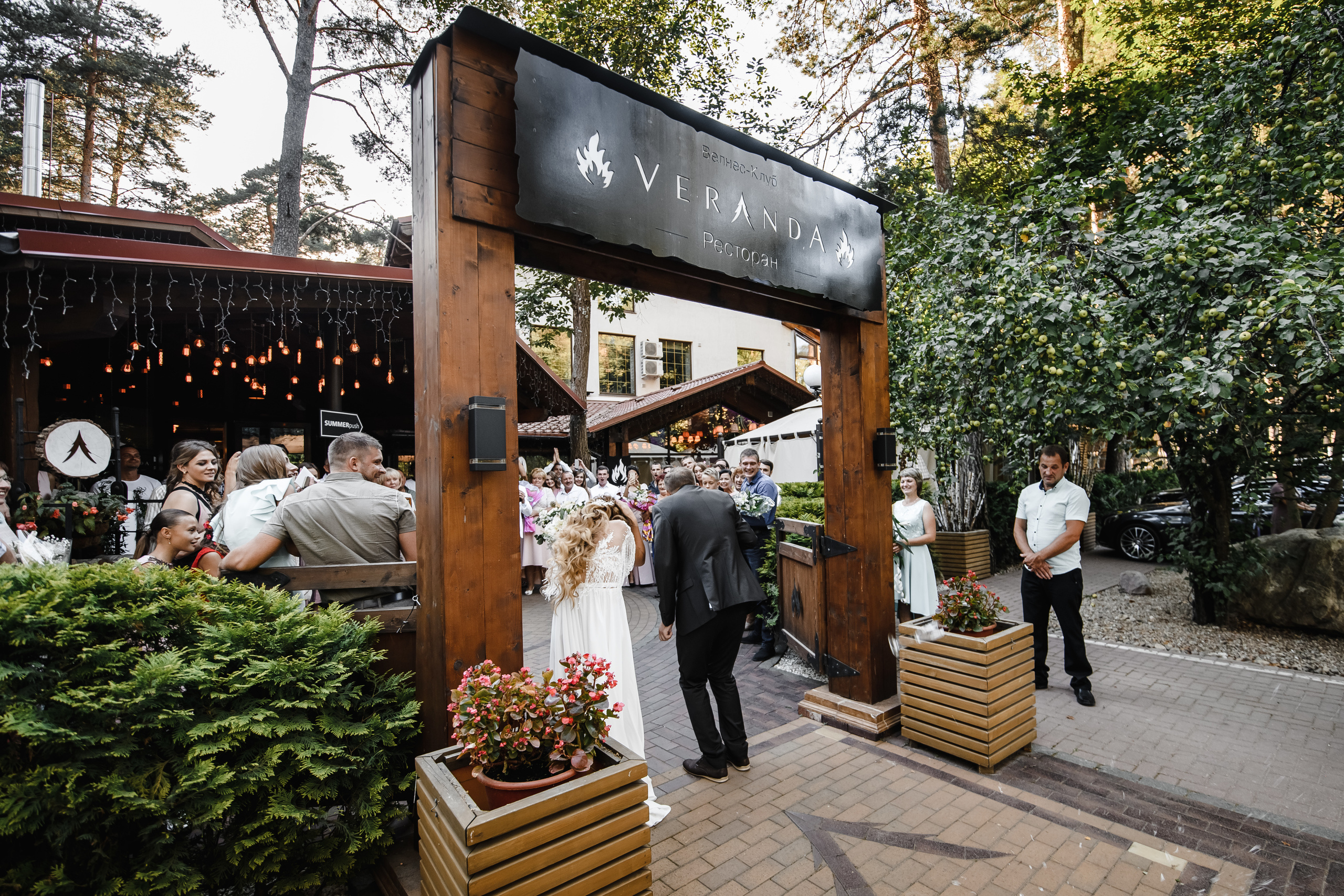 Mironov's. Свадебный фотограф Евгений Захарычев — Москва, Смоленск, Калуга, Брянск | Профессиональная съемка