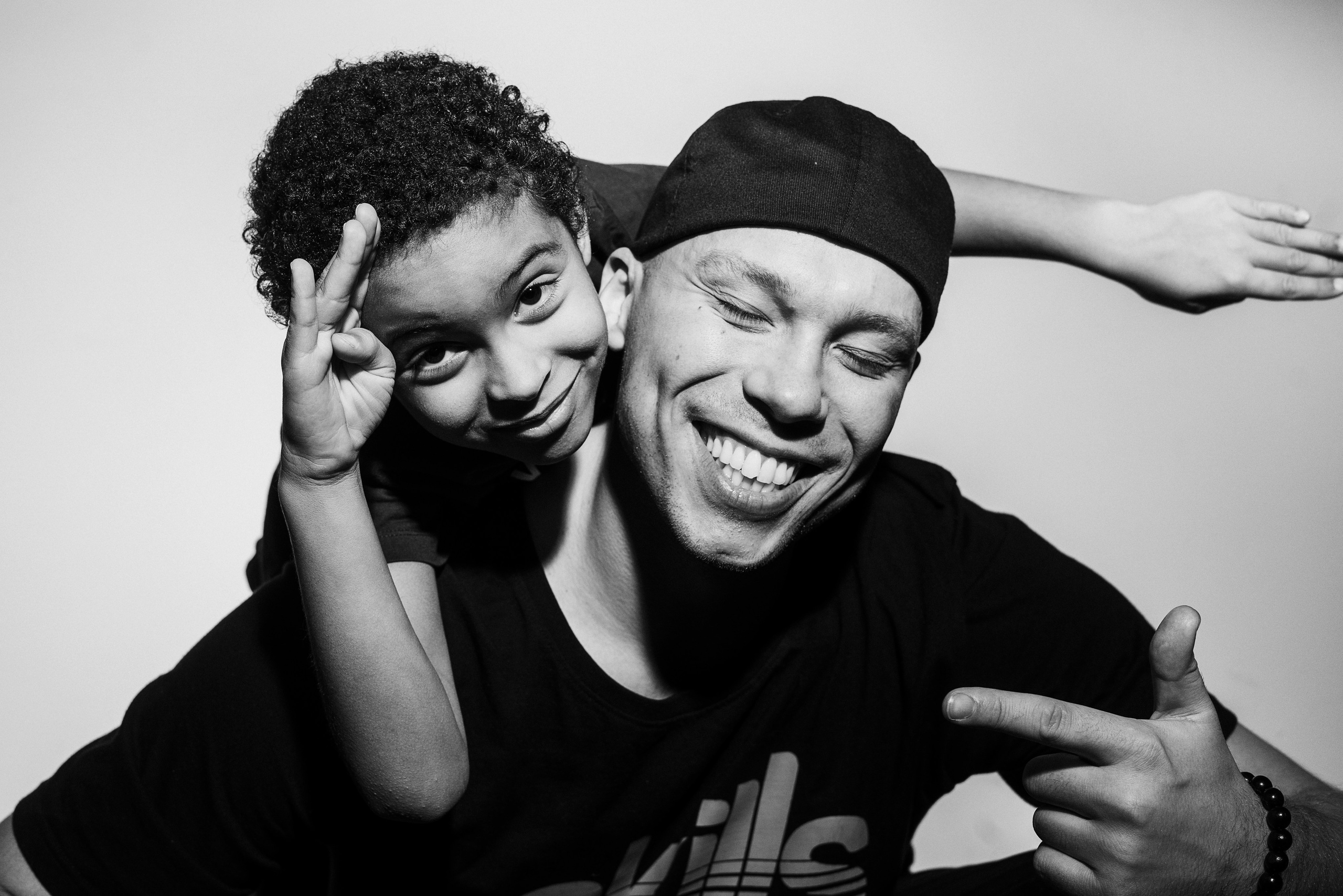 Photographer for musicians, track covers, artist cards, photo preparation for services. Dubai, Moscow. Portrait photographer Moscow, UAE, Oleg Koshmarov