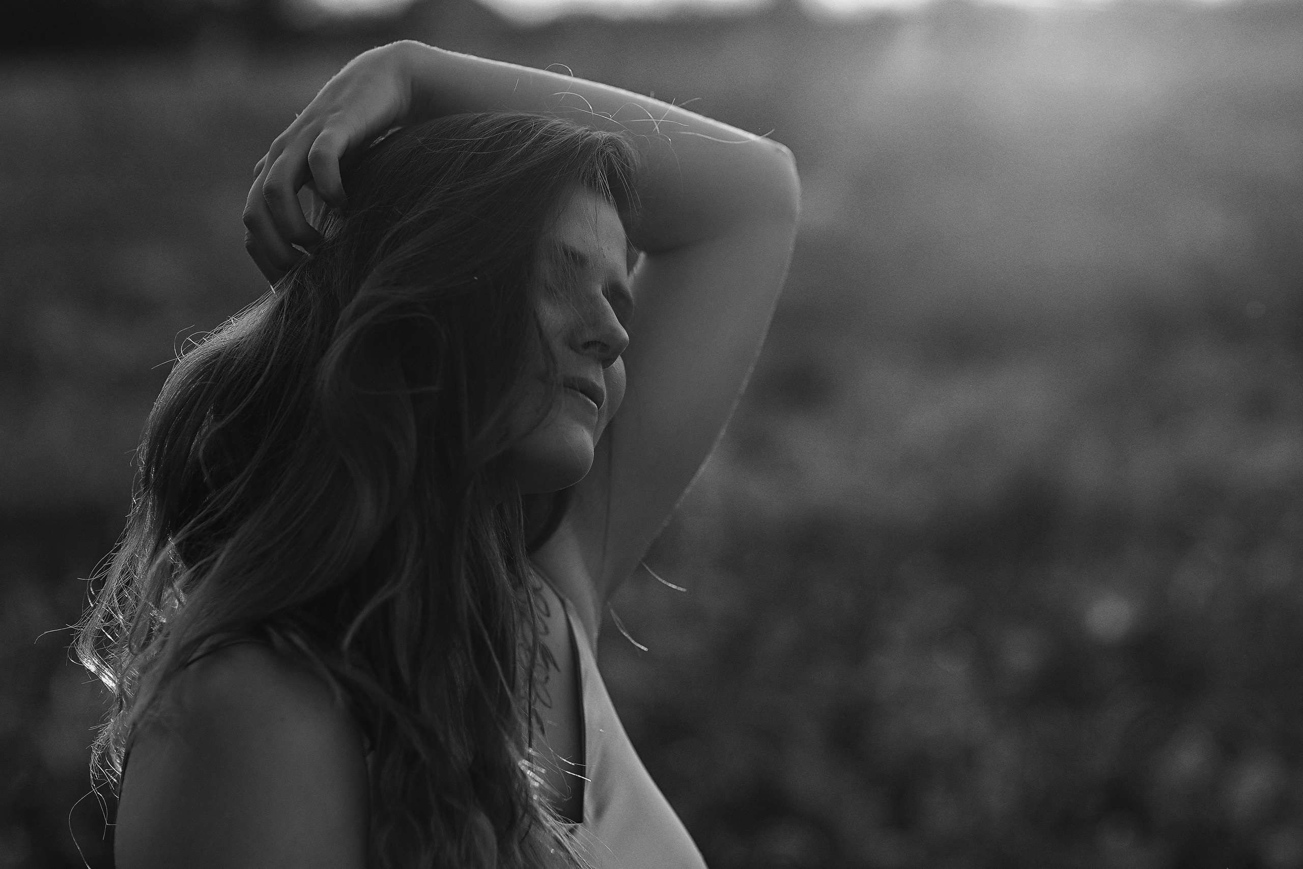 Закатное поле семейная. Семейный фотограф Тюмень, фотограф на роды Салмина Мария